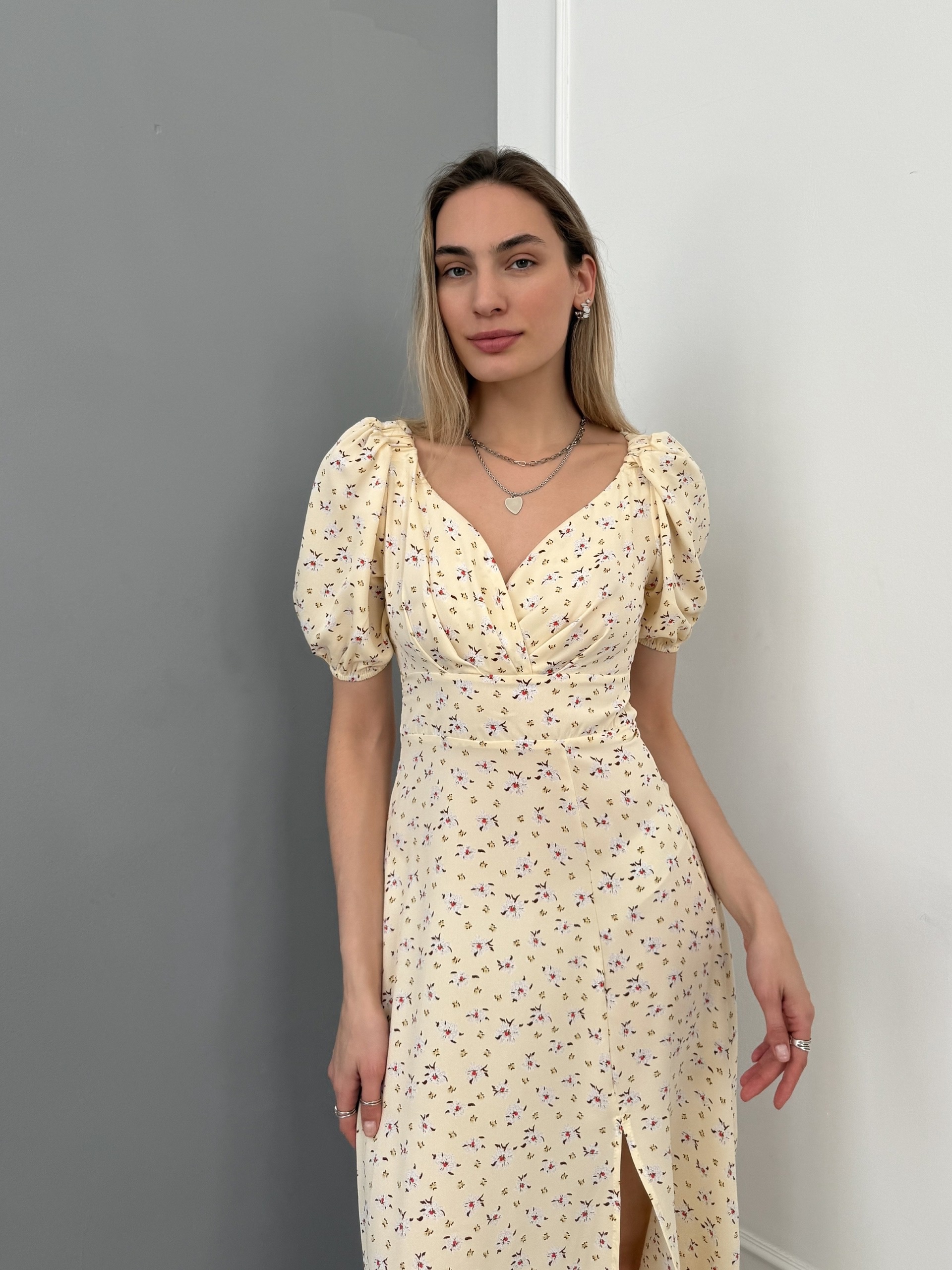 Платье Dress цветочн принт V вырез