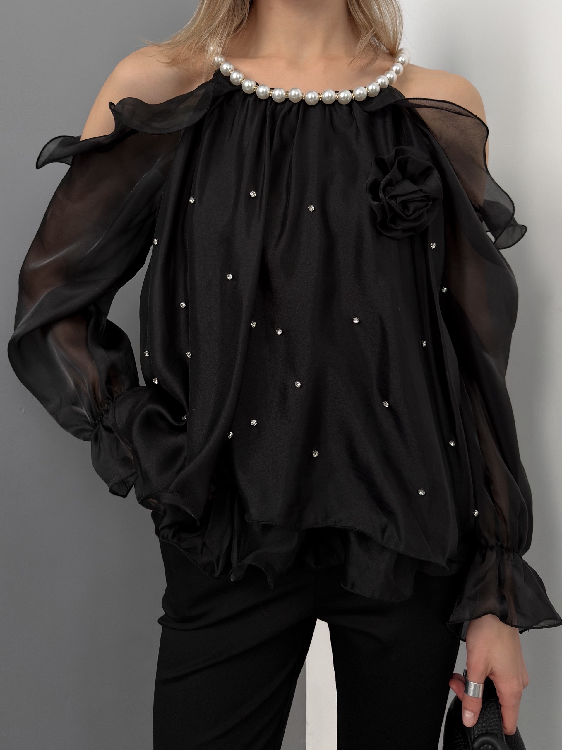 Блуза Fire 9116 открытые плечи стразы+жемчуг