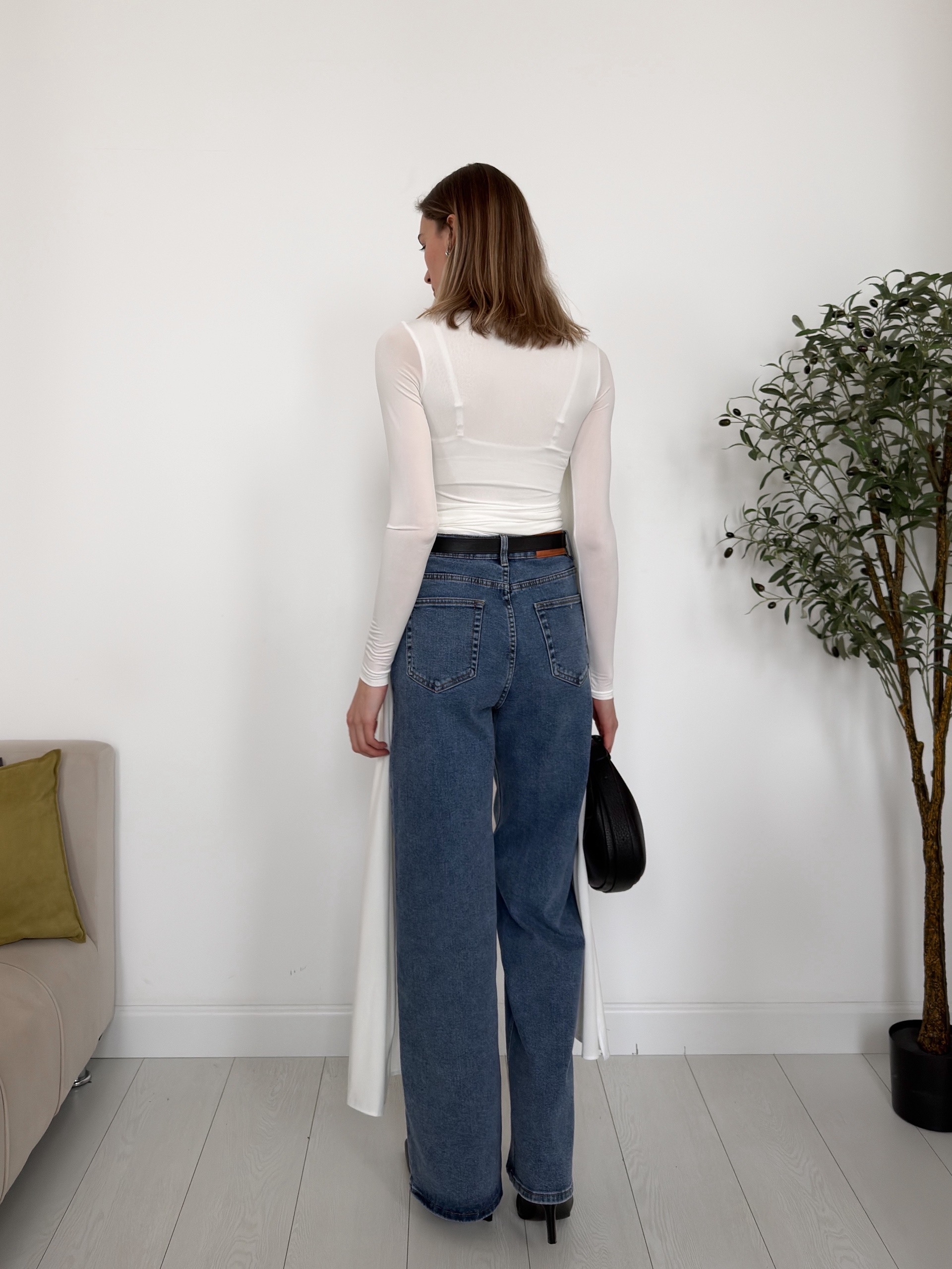 Лонгслив Muse шлейф