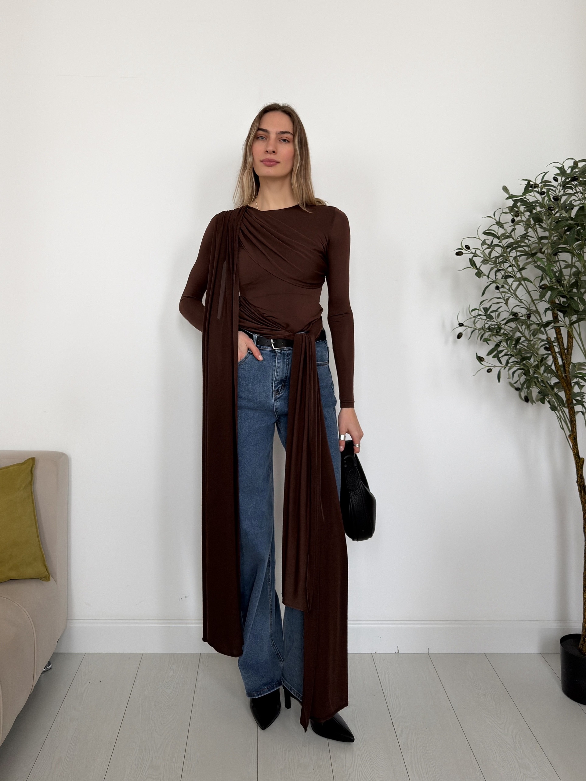 Лонгслив Muse шлейф