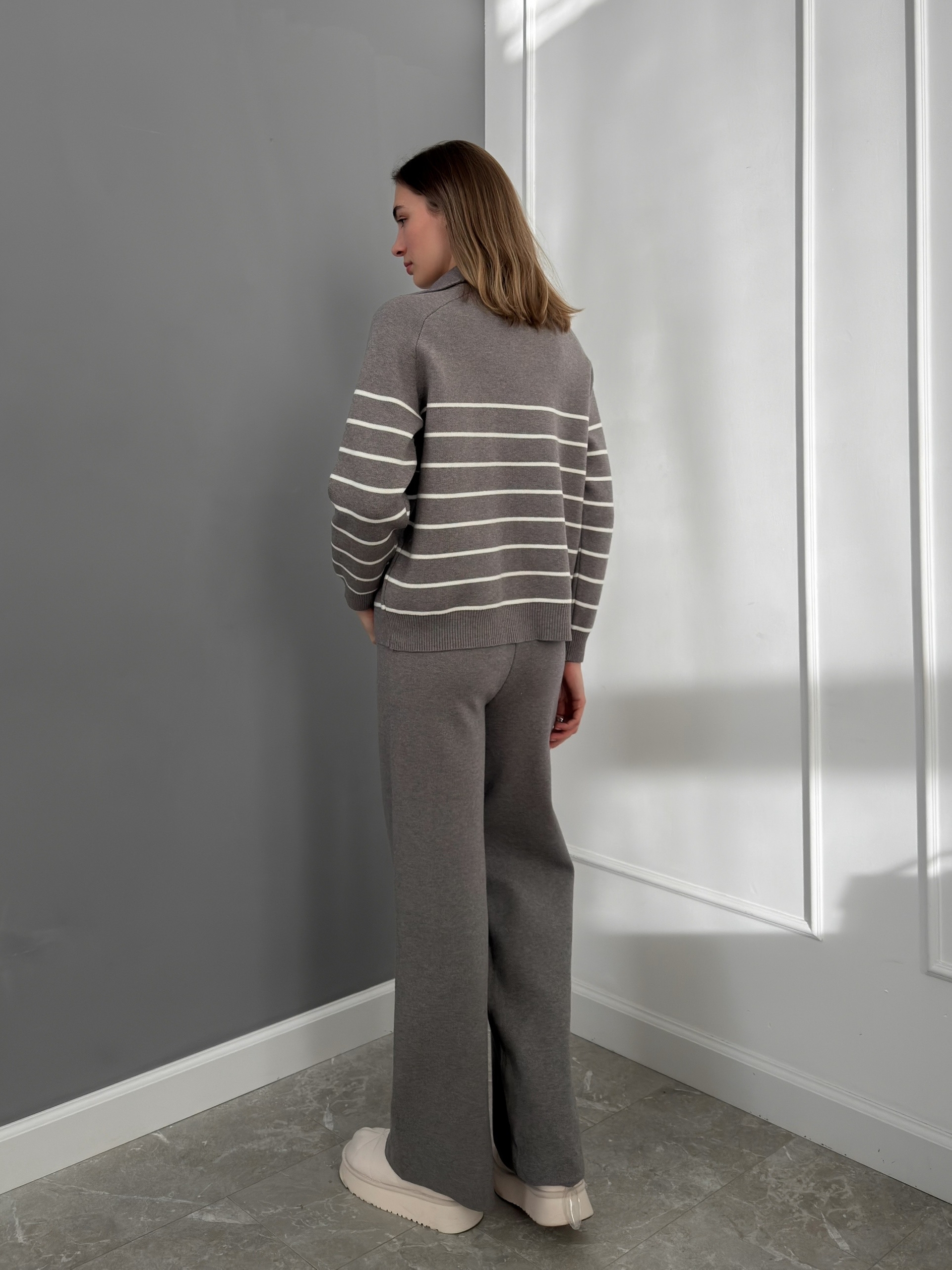 Костюм Korea 716 поло на замке в полоску+брюки