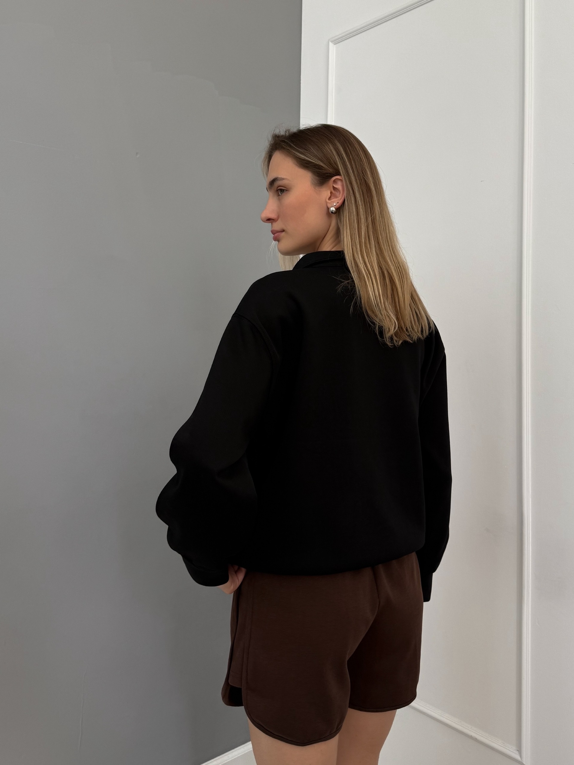 Свитшот korea 1901 ворот на замке