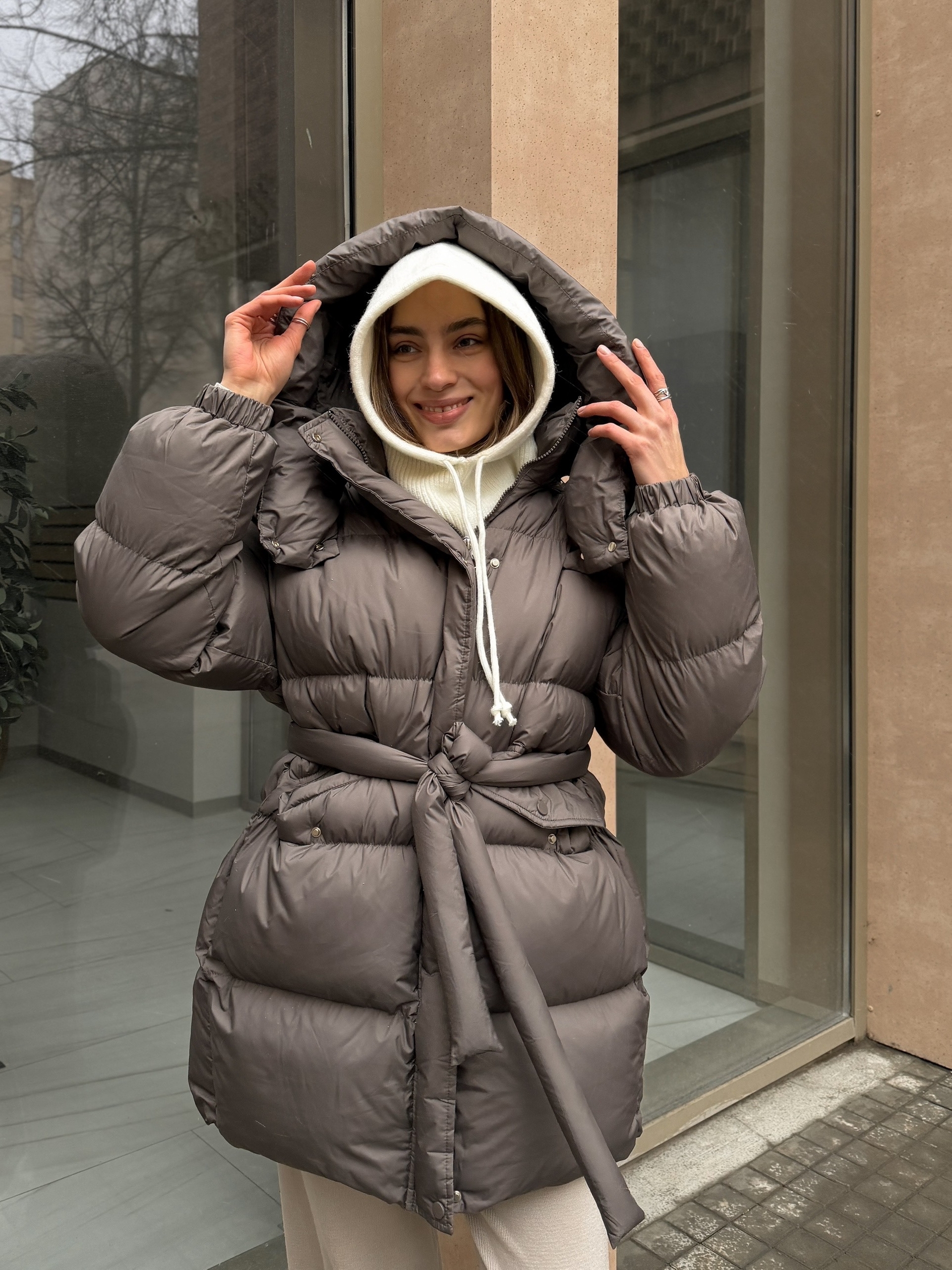 Куртка H 8159 средняя длина с поясом