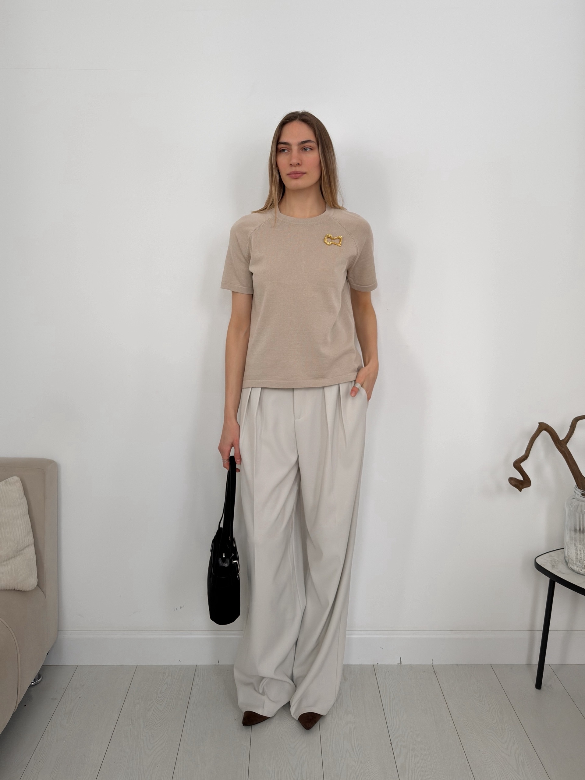 Футболка Korea 2230 + брошь