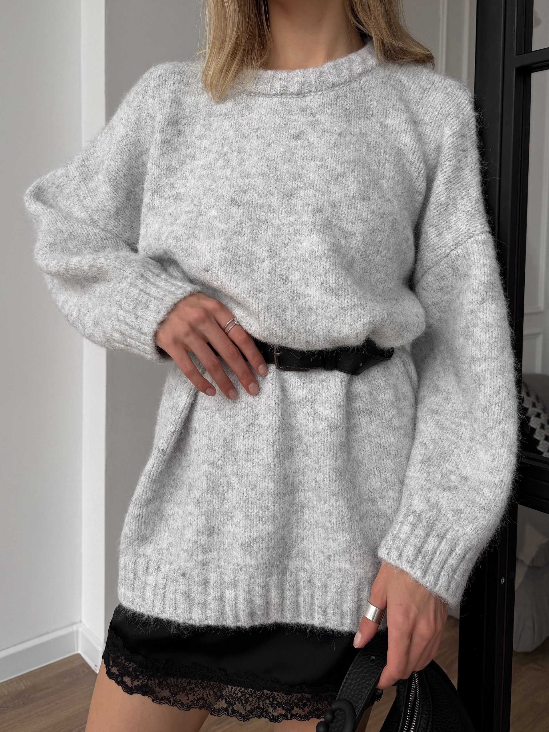 Джемпер оверсайз крапинка