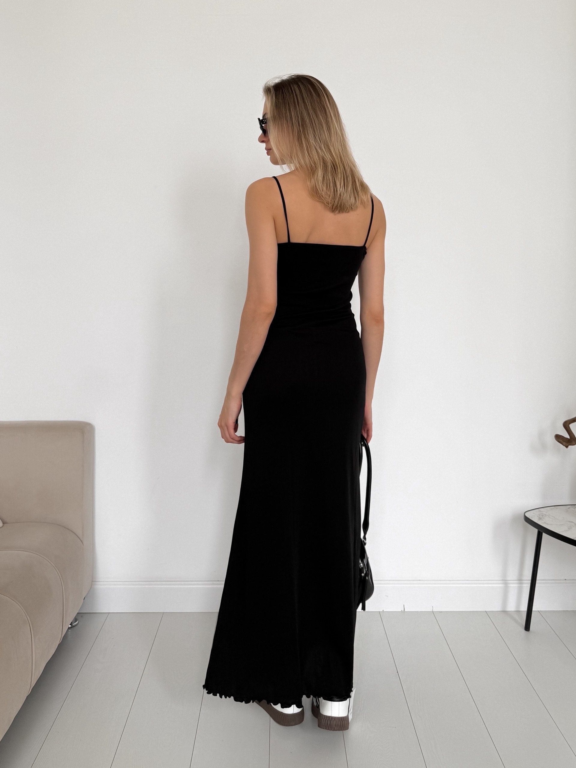 Платье SS 183 трикотаж макси на тонких лямках волнистый край