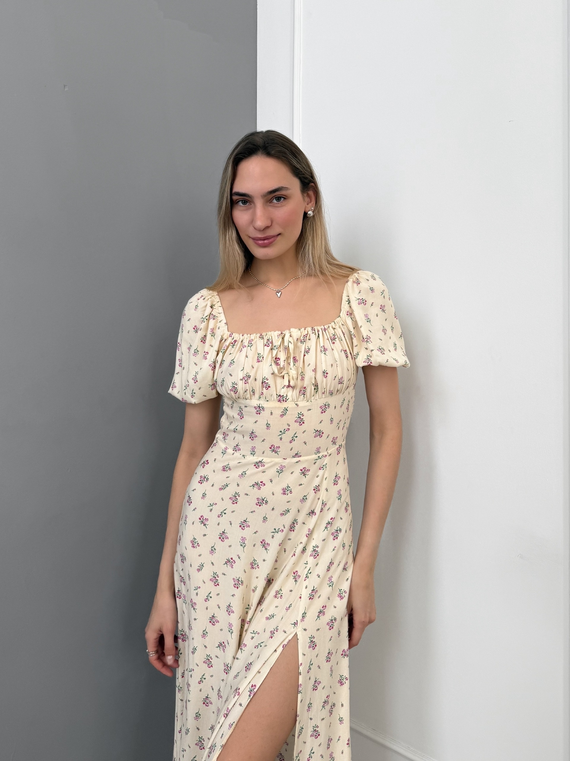 Платье Dress сборка на груди рукав фонарик