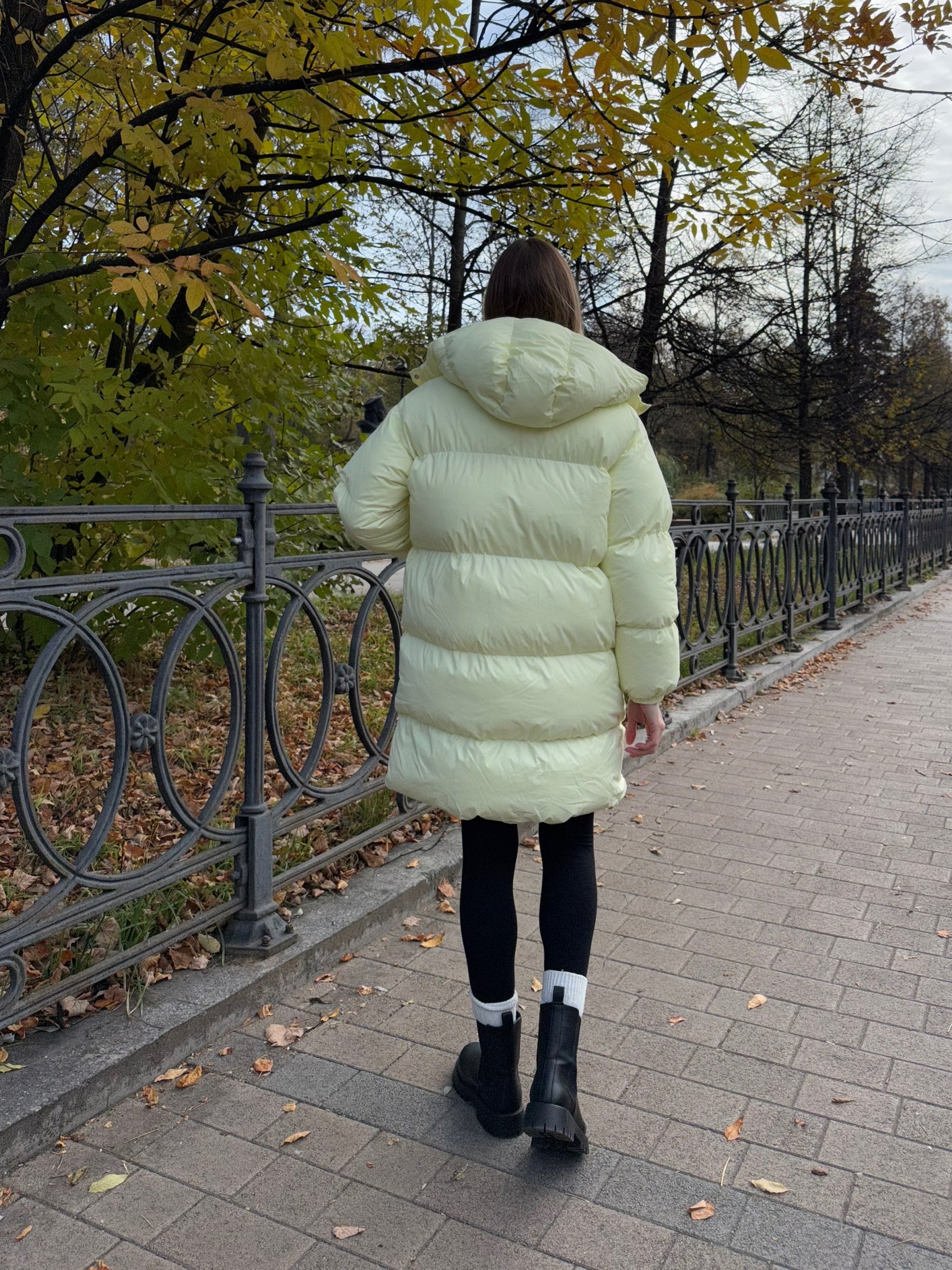 Куртка PERFECT  9352 длиная