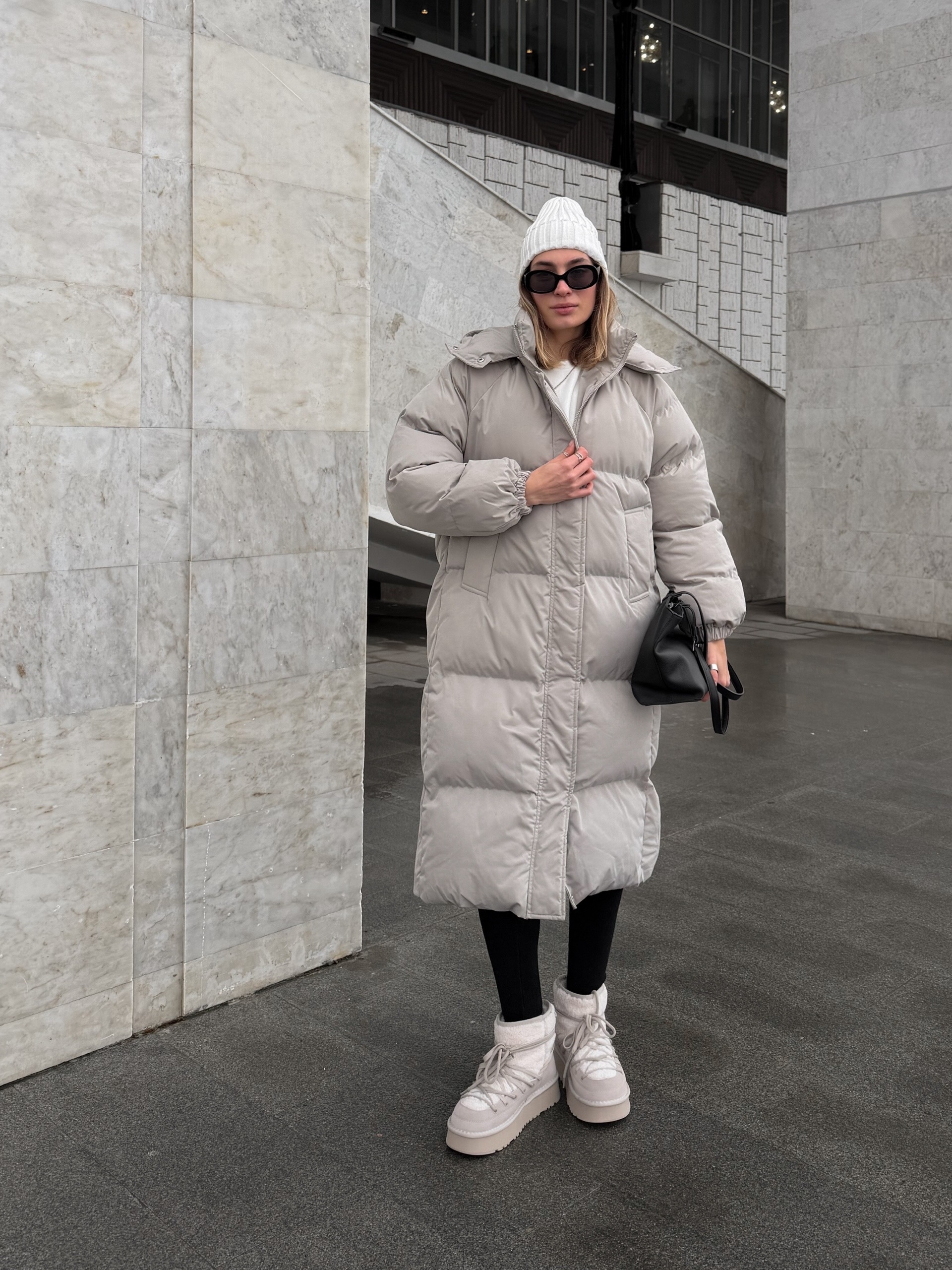 Куртка Cosmic 8939 длинная матовая с капюшоном