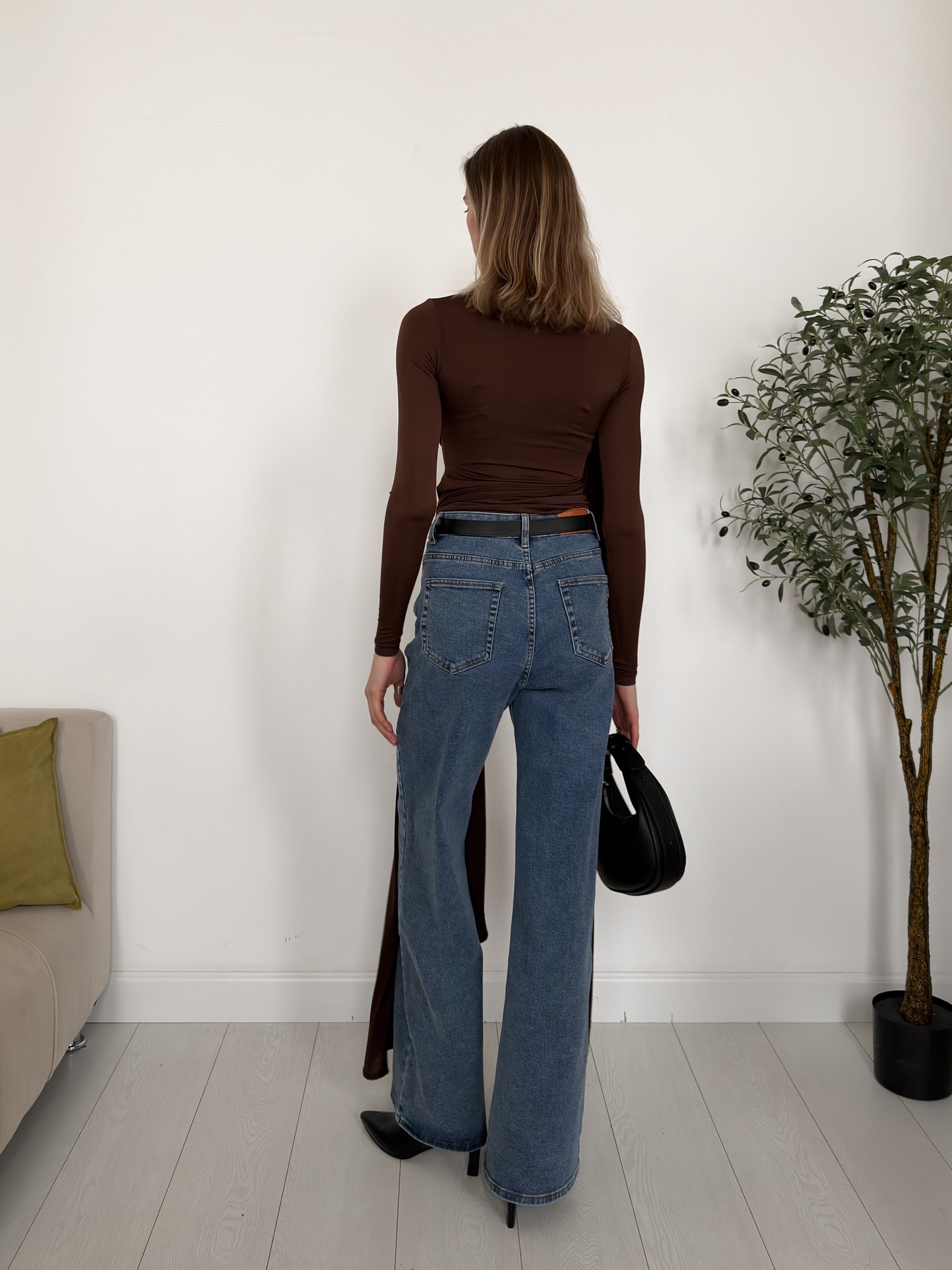 Лонгслив Muse шлейф