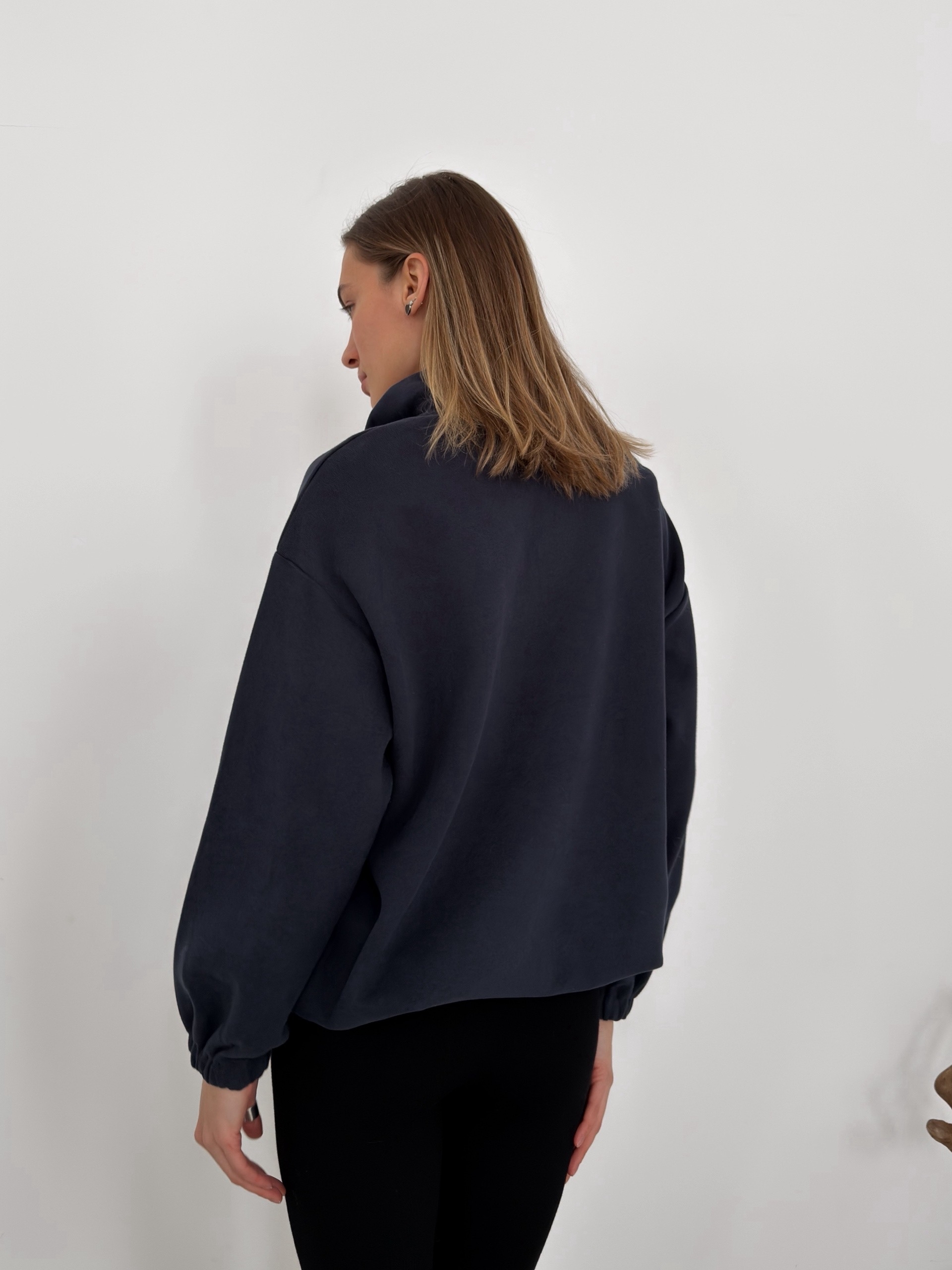 Свитшот Nuomi 840 Funny  затяжка внизу