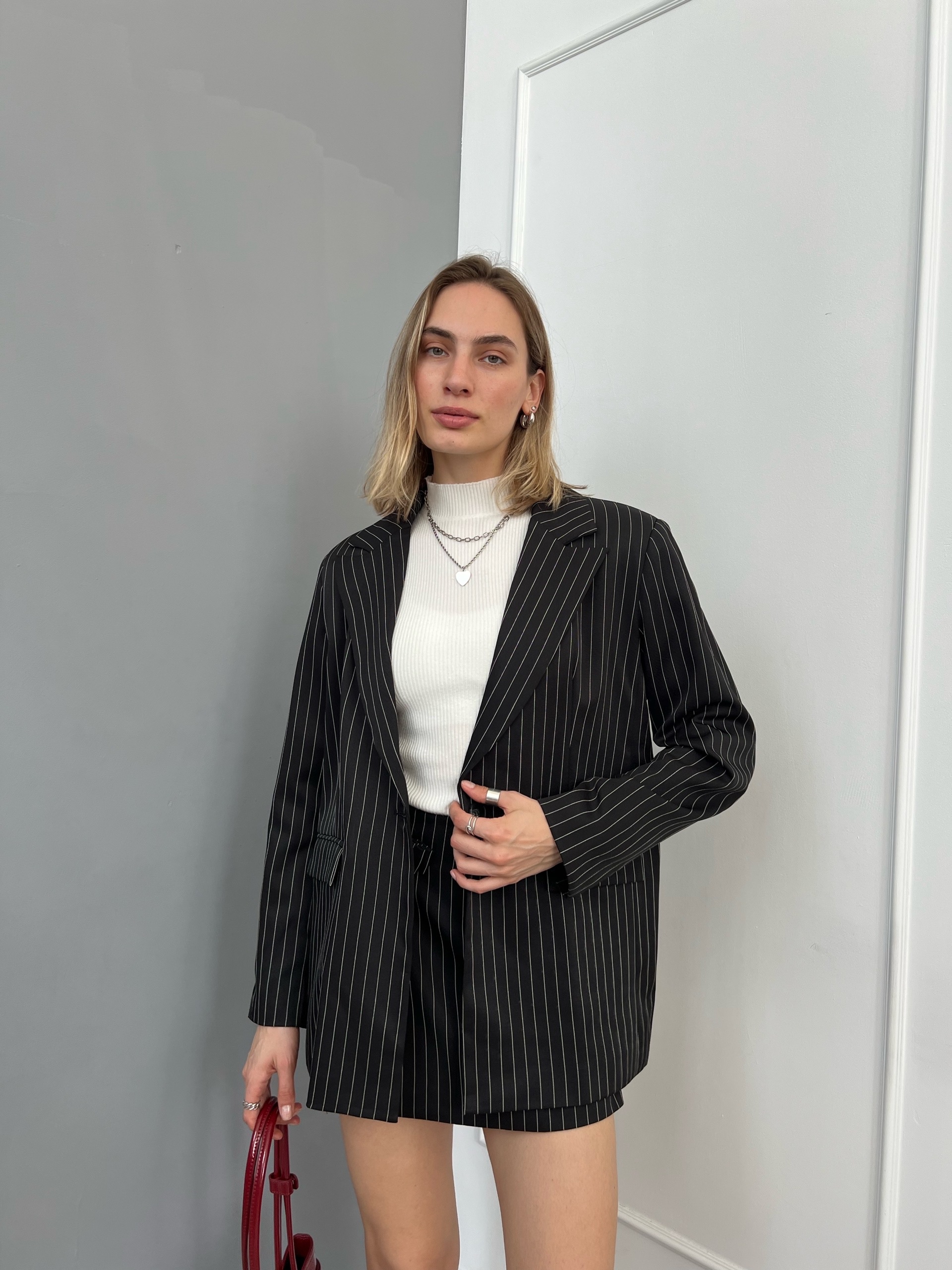 Костюм JR brand в полоску свободный жакет+юбка мини бантик