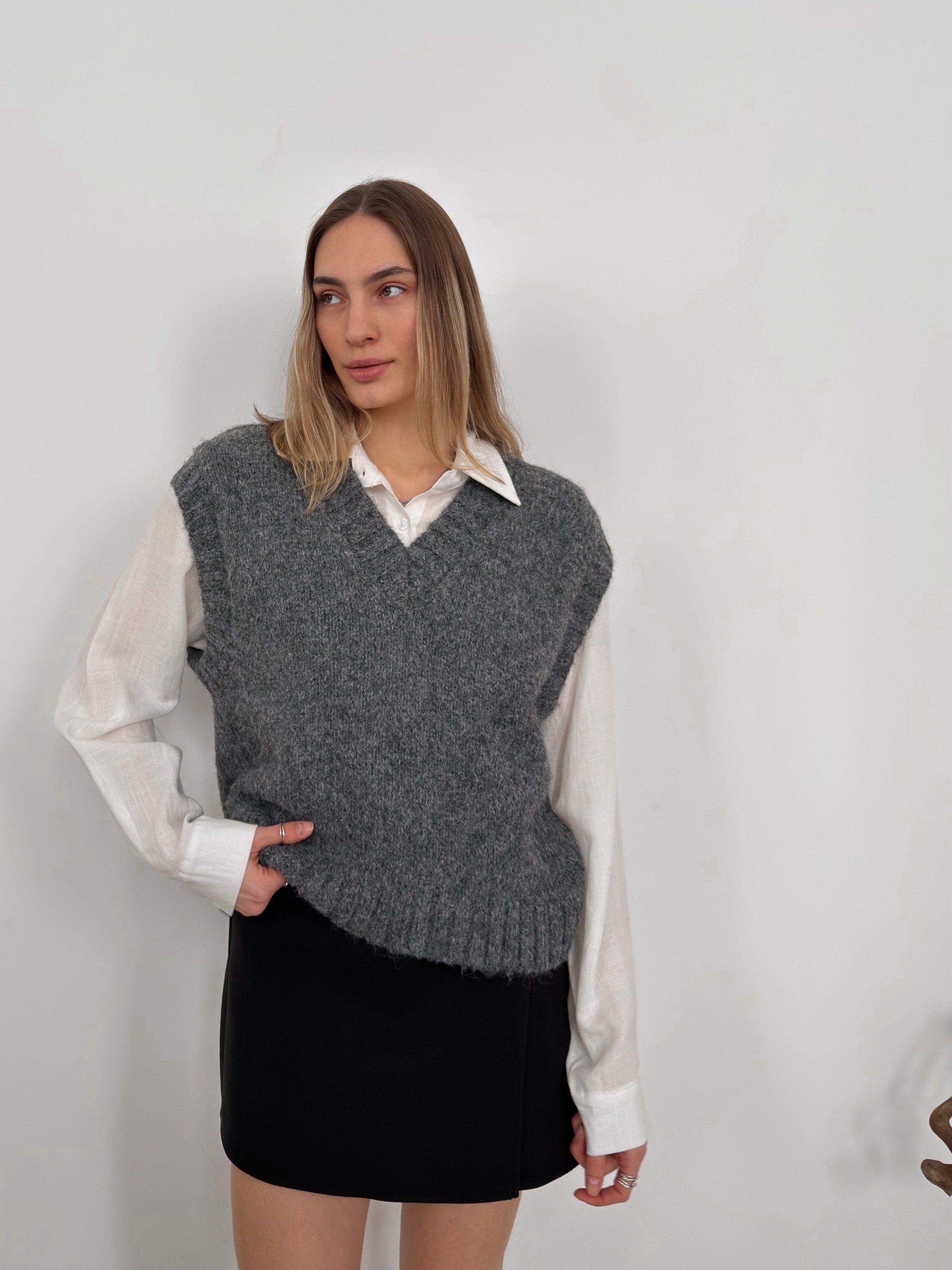 Жилетка Jiaohan М1255 крупная вязка