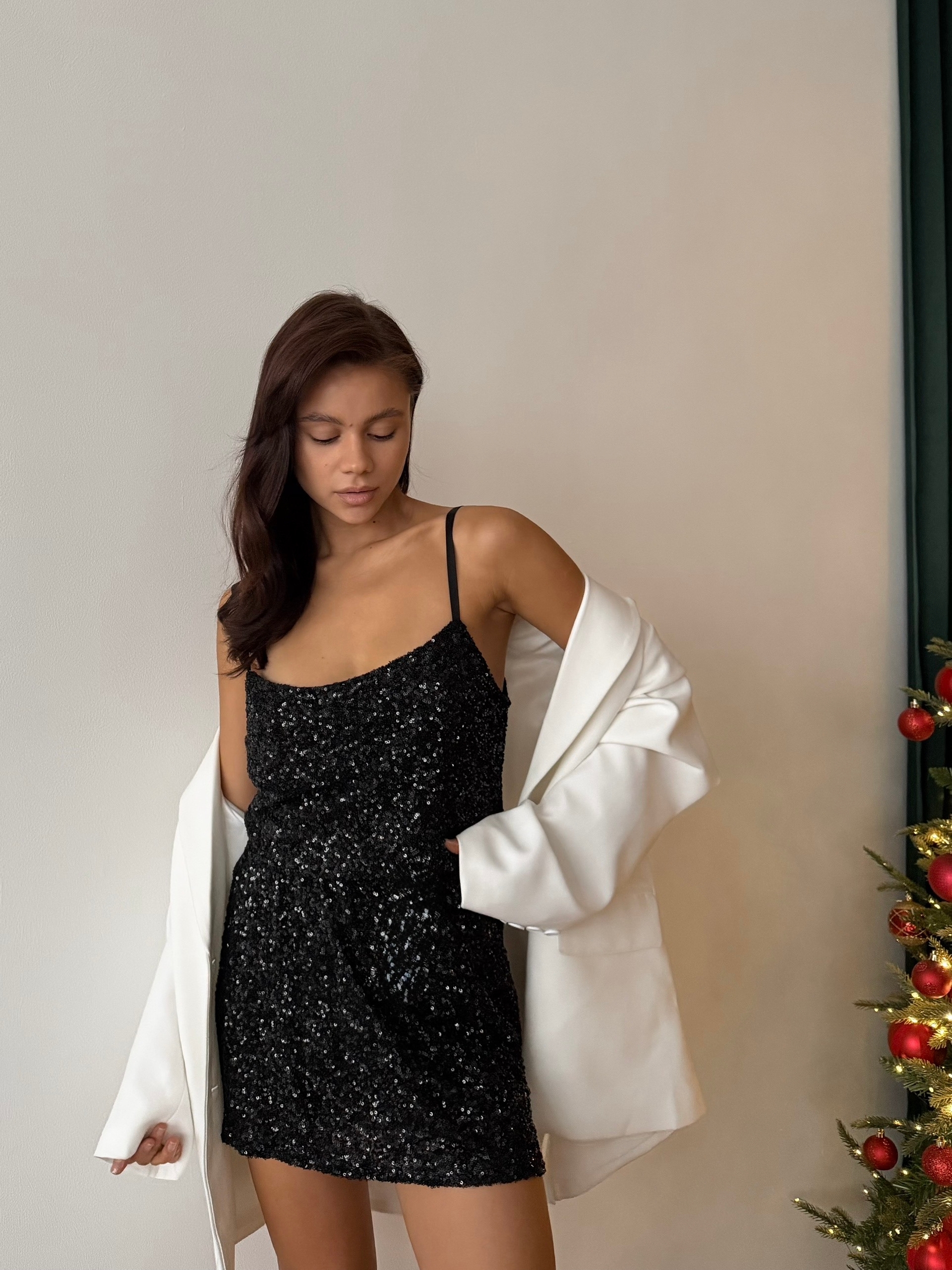 Платье мини Miss Diva 50528 паетки