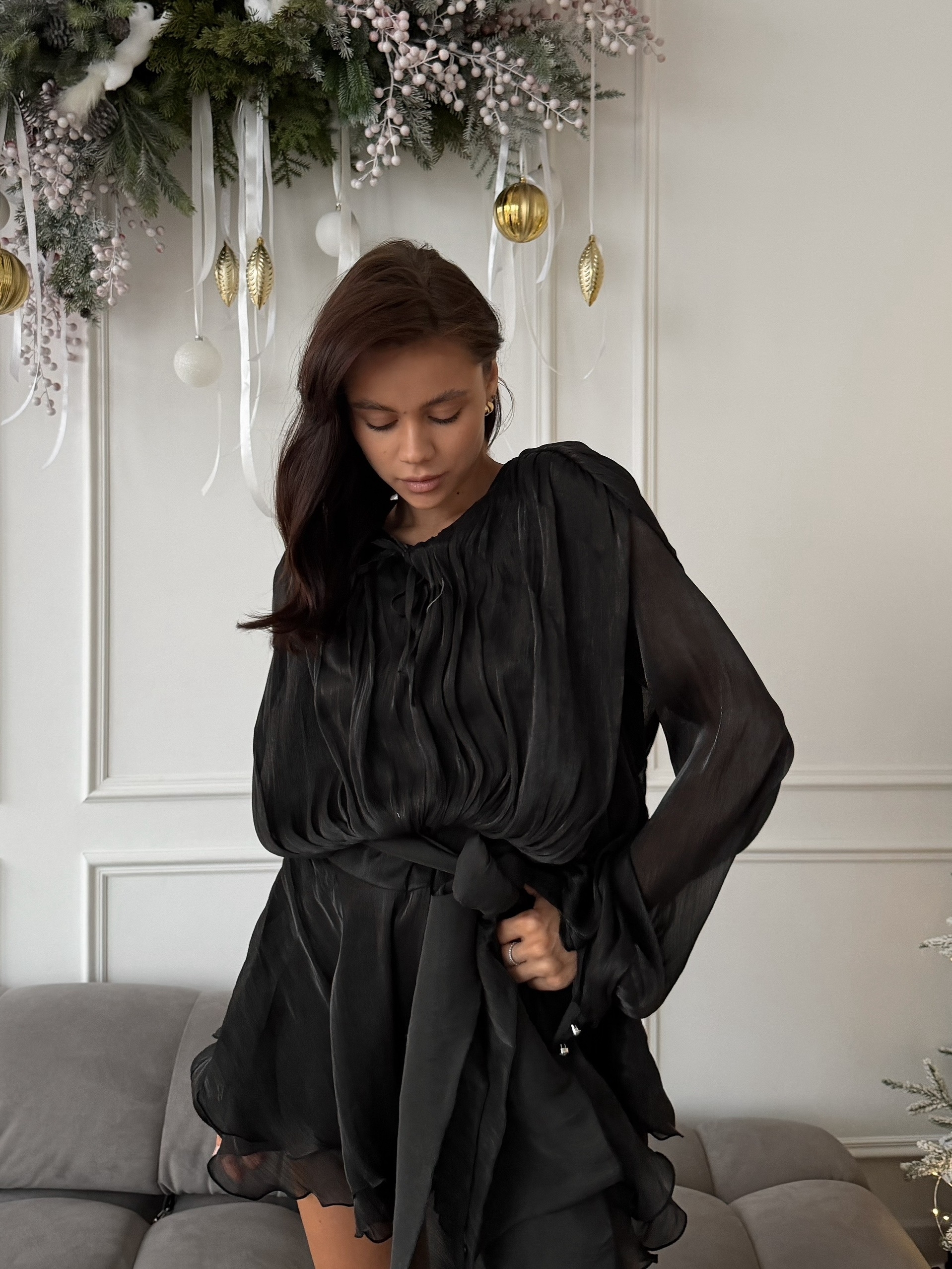 Платье Layan шлейф сбоку+шорты