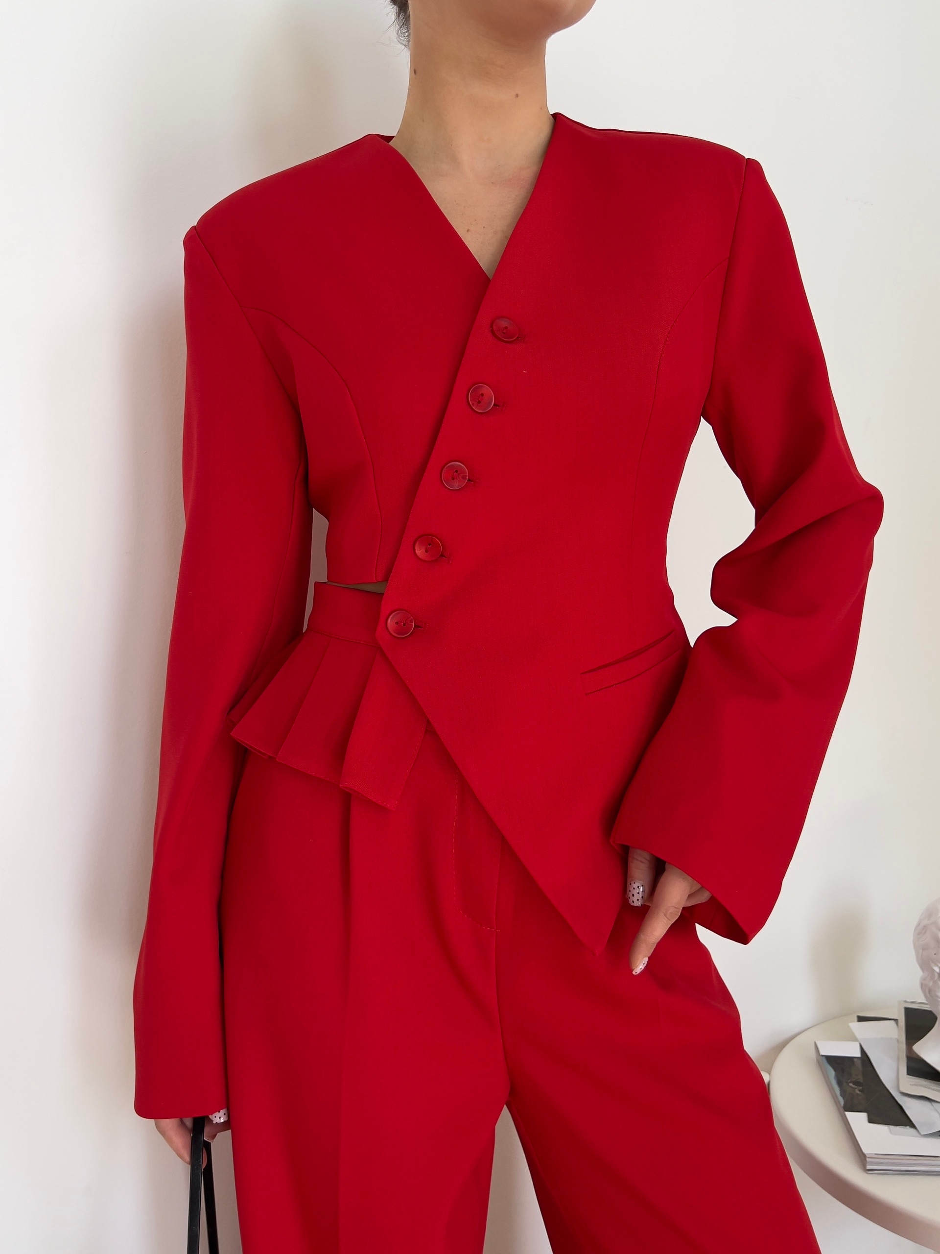 Костюм Di Moda 147 жакет с баской+брюки