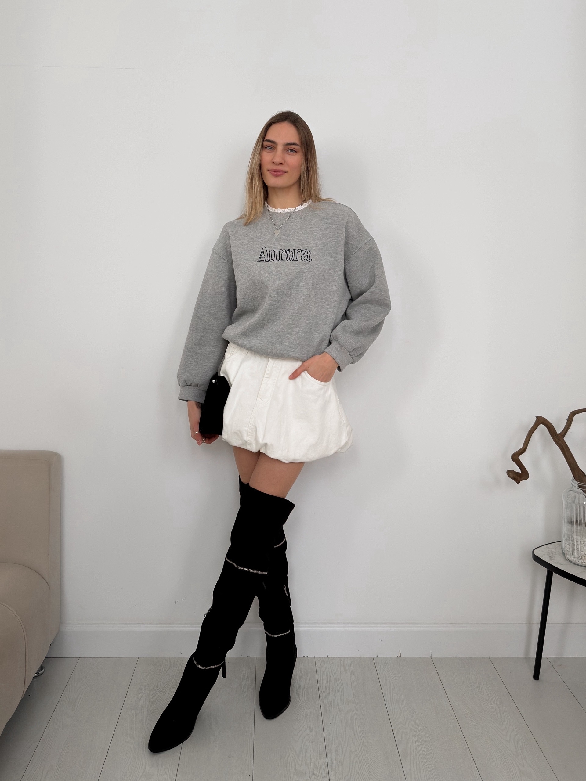 Свитшот 498 Aurora флис кружево на вороте