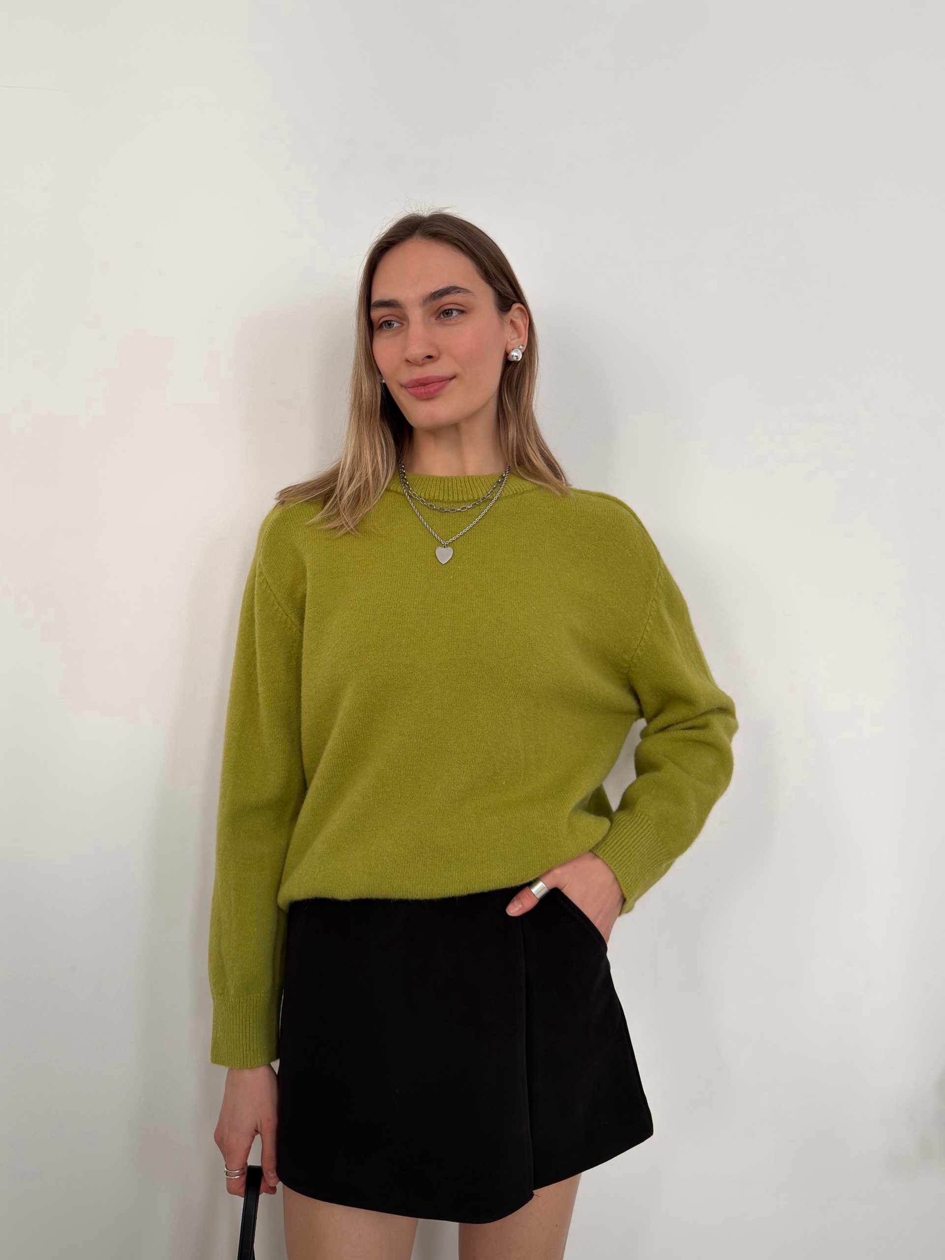 Джемпер Nuomi 841 круглый ворот