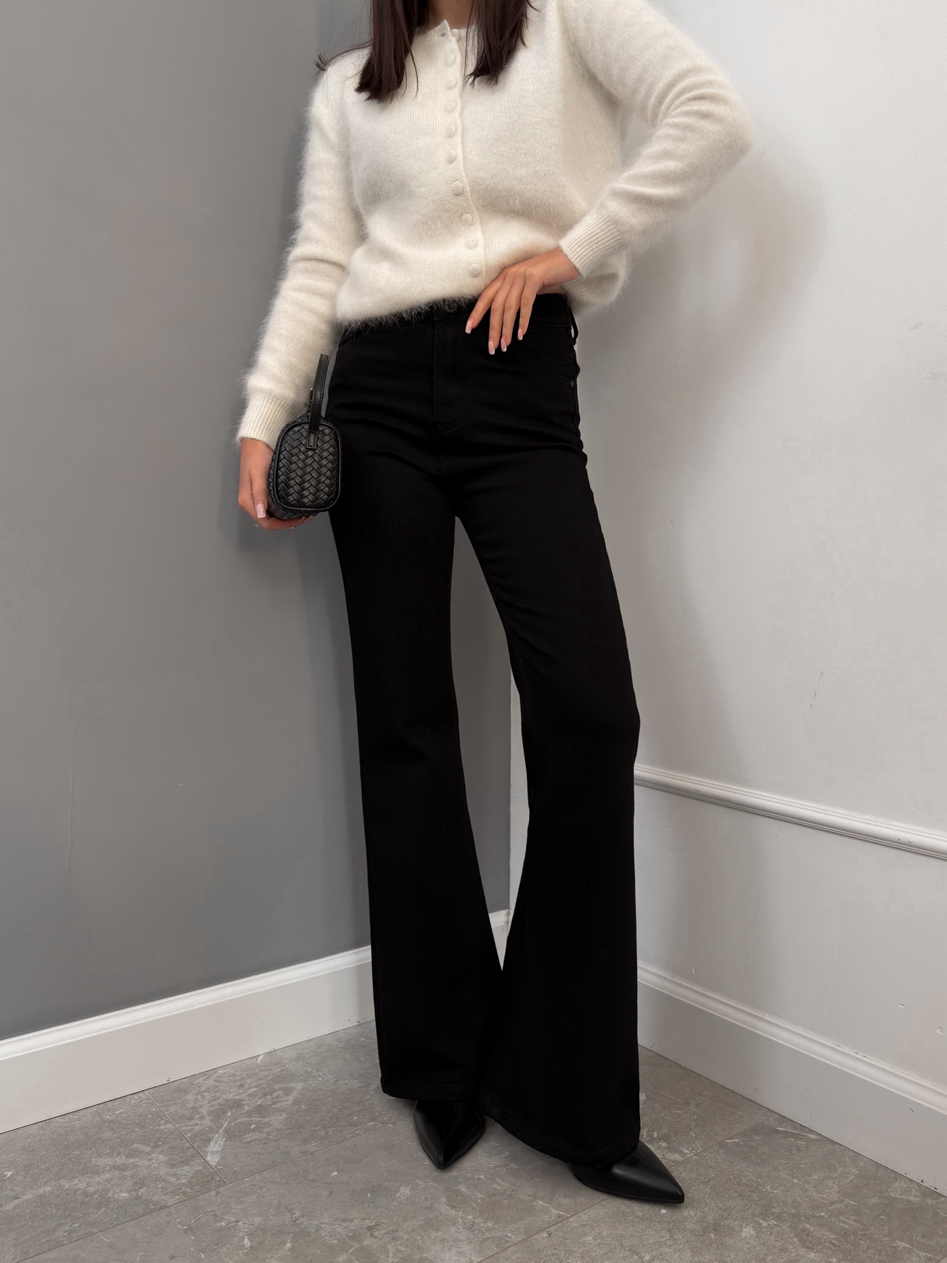 Джинсы J9157 клеш