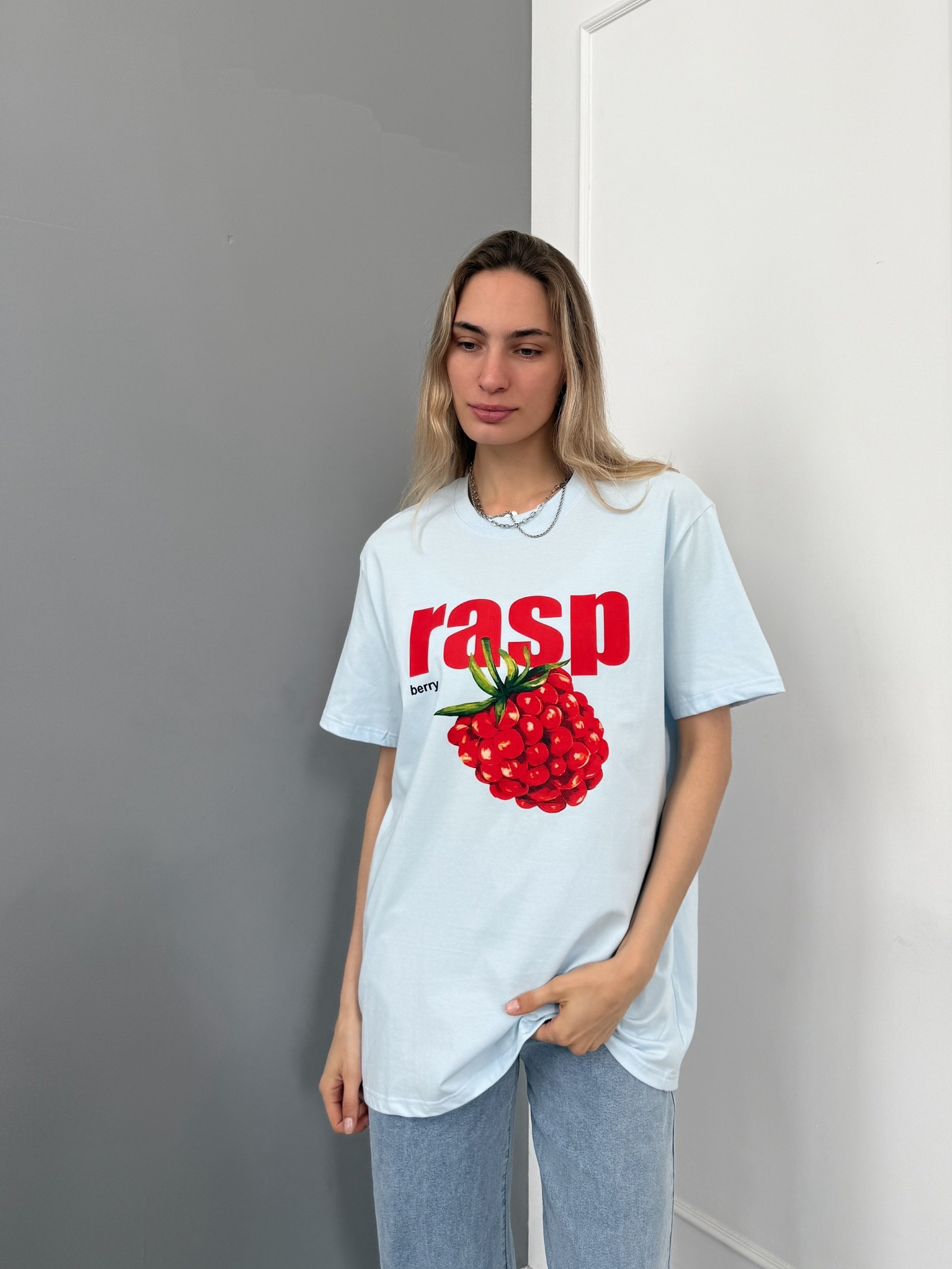 Футболка принт малина raspberry