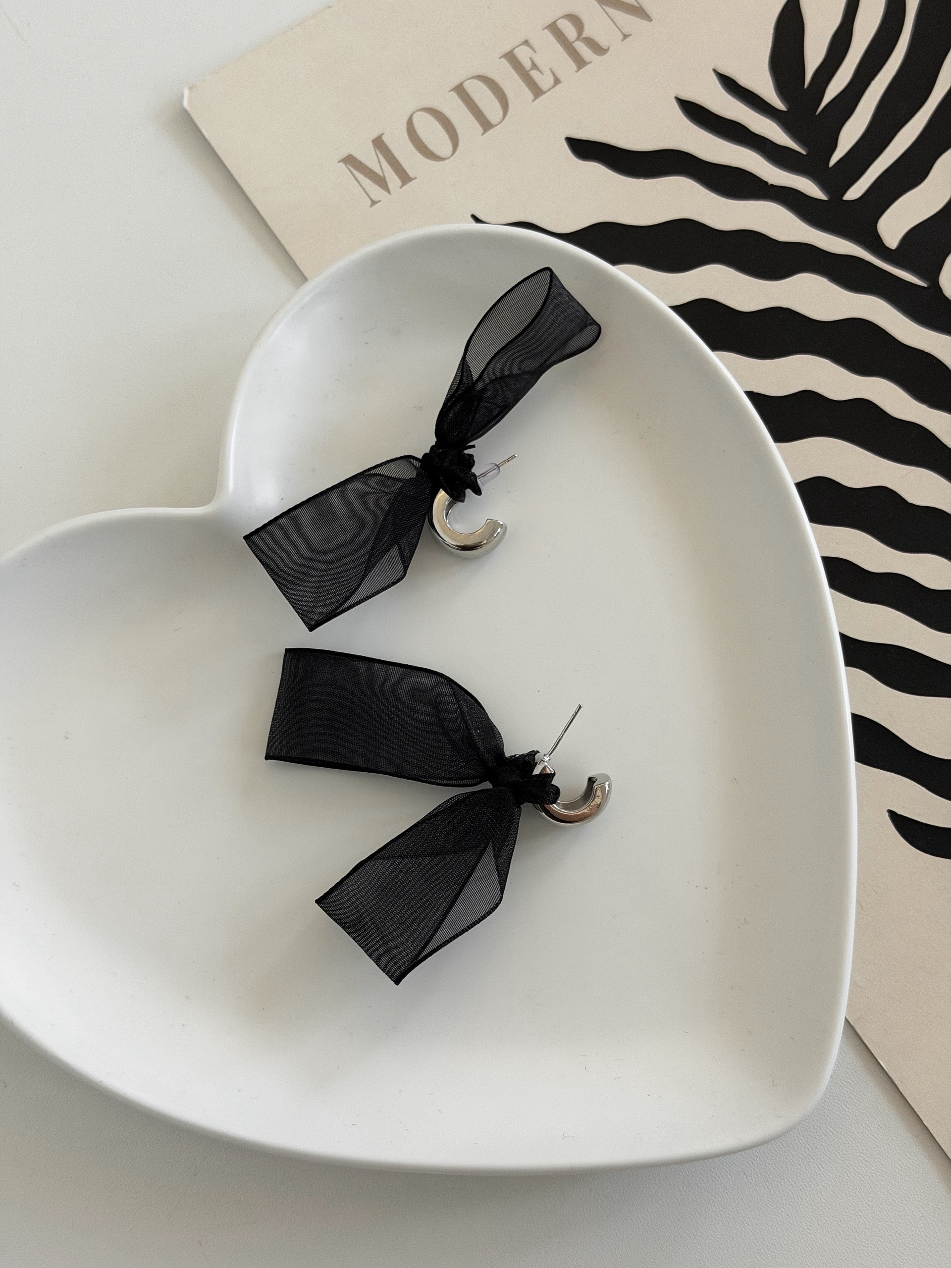 Серьги бантики тканевые