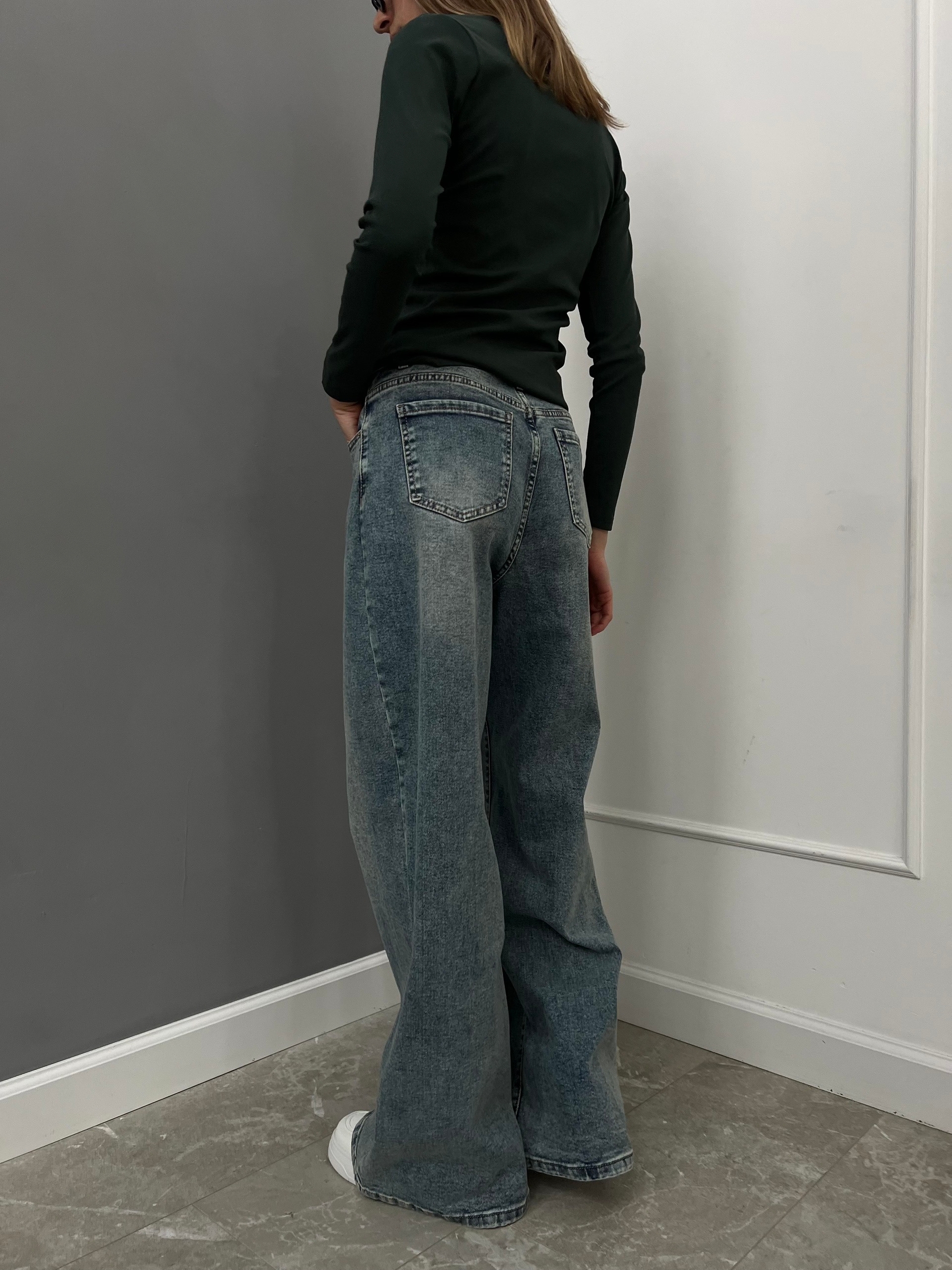 Джинсы Rojeans188 6473 потертости