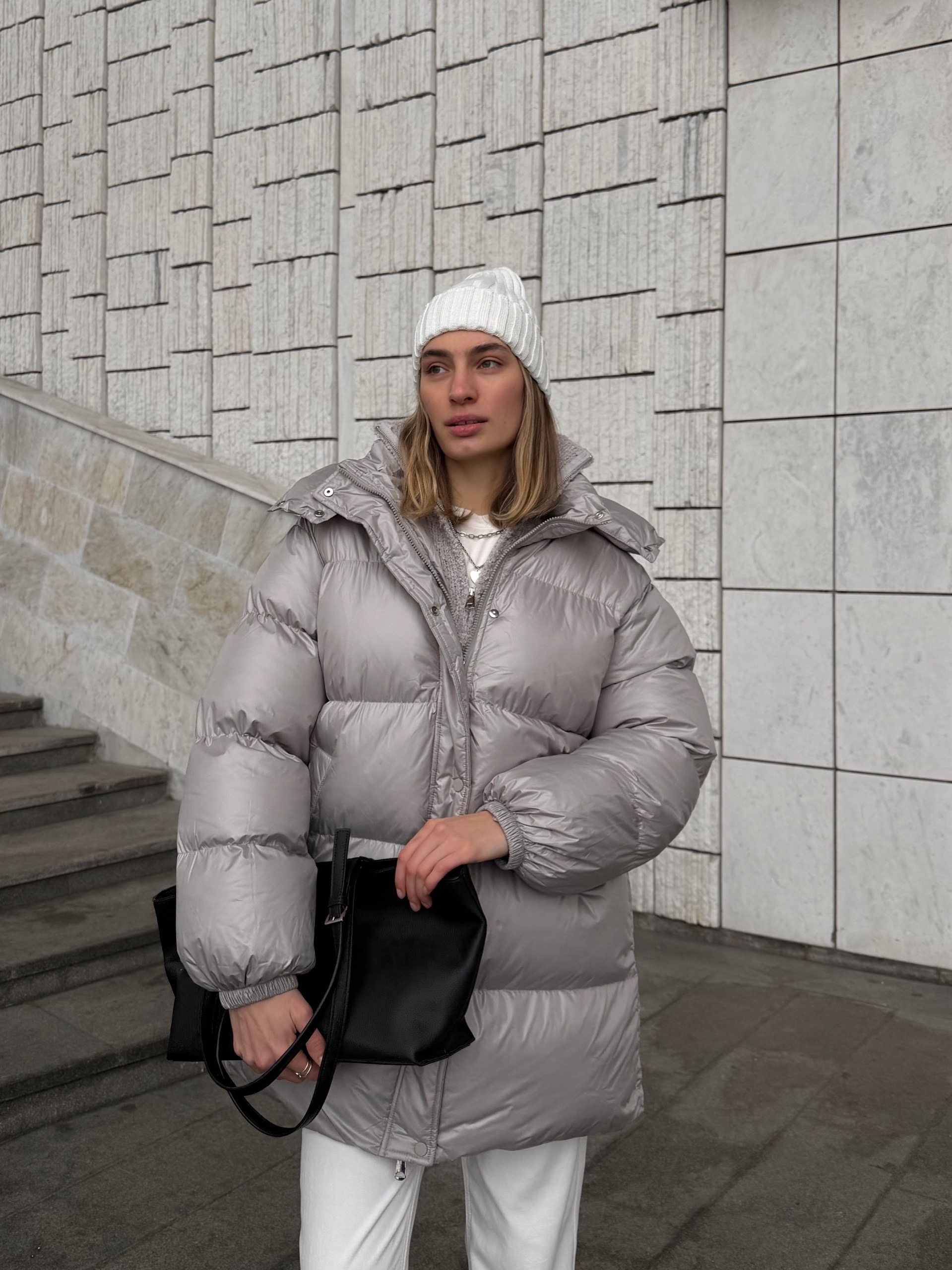 Куртка W5920 прямая средняя длина