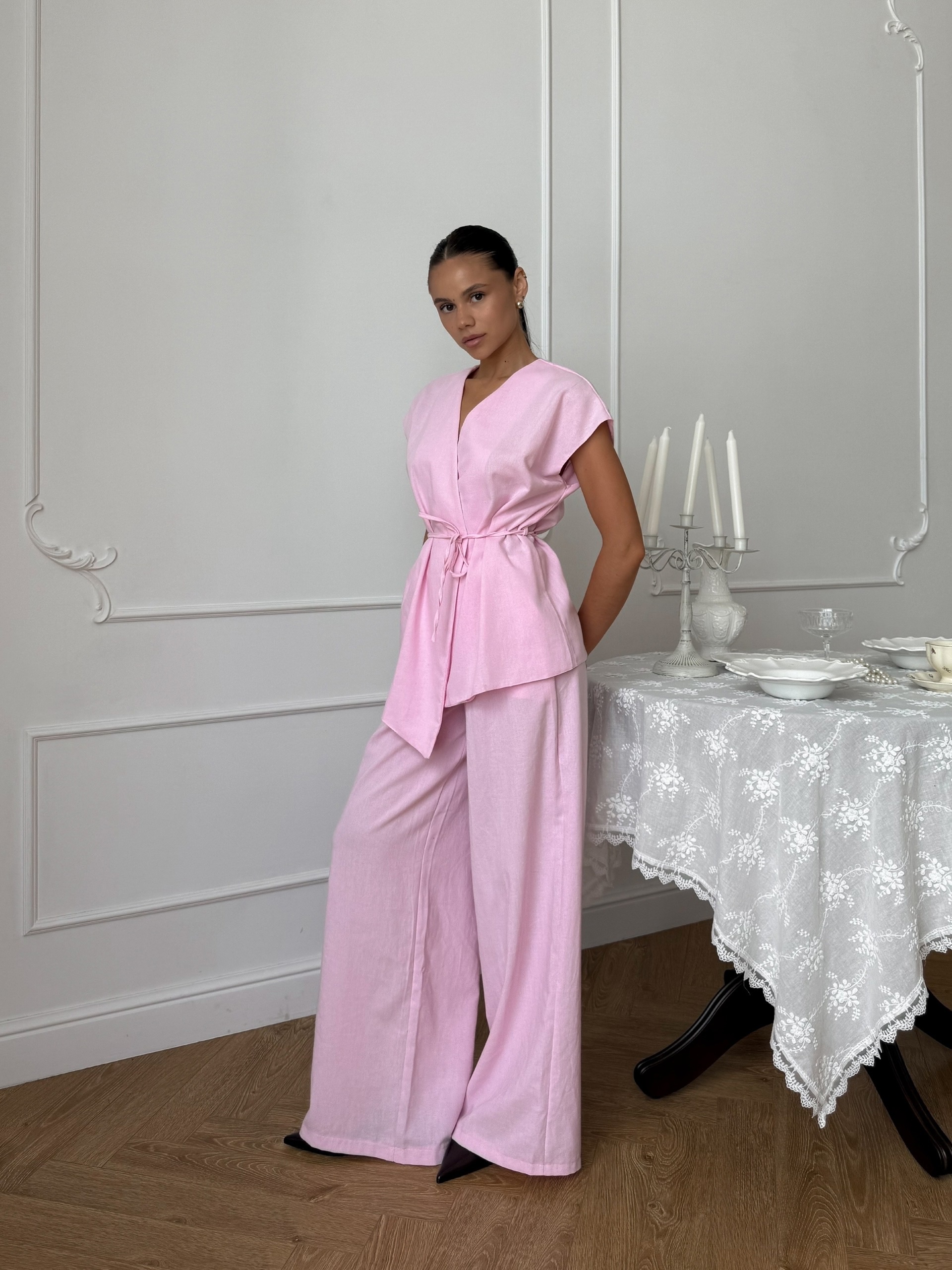 Костюм One collection жилет на поясе+брюки лен