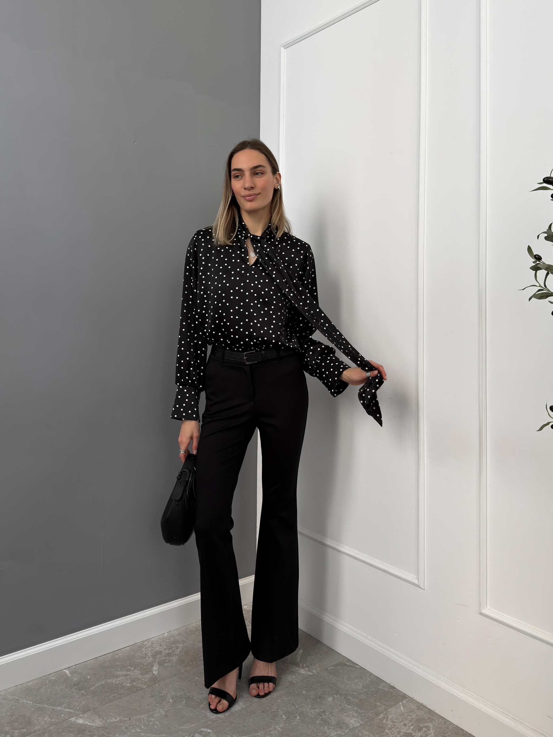 Блуза Koko в горошек завязки на вороте