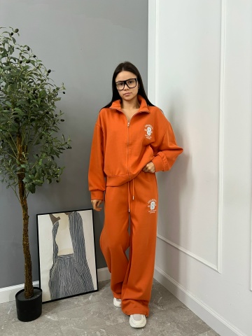 Костюм Korea  26255 Los Angeles
