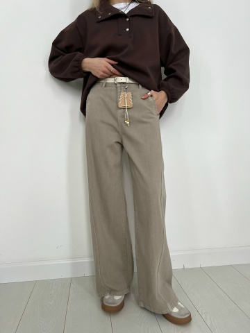 Джинсы W z6975 широкие с ремнем