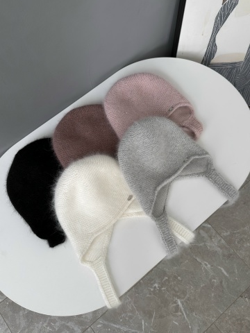 Головные уборы - Шапка 25-HR81LP-53 паетки нашивка M