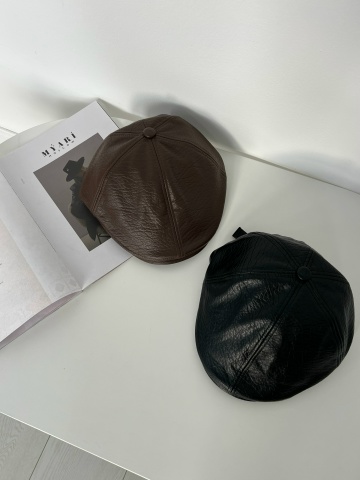 Головные уборы - Кепка кожа