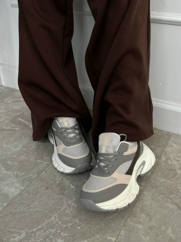 Кроссовки Perfect Love F190 высокая подошва