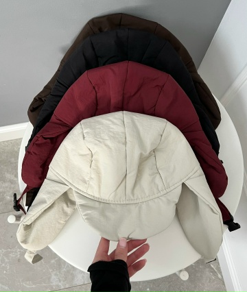 Головные уборы - шапка ушанка The hong ba  болоньевая