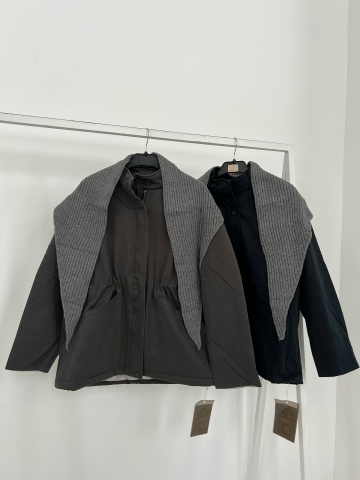 Куртка Fashion 1839 с косынкой