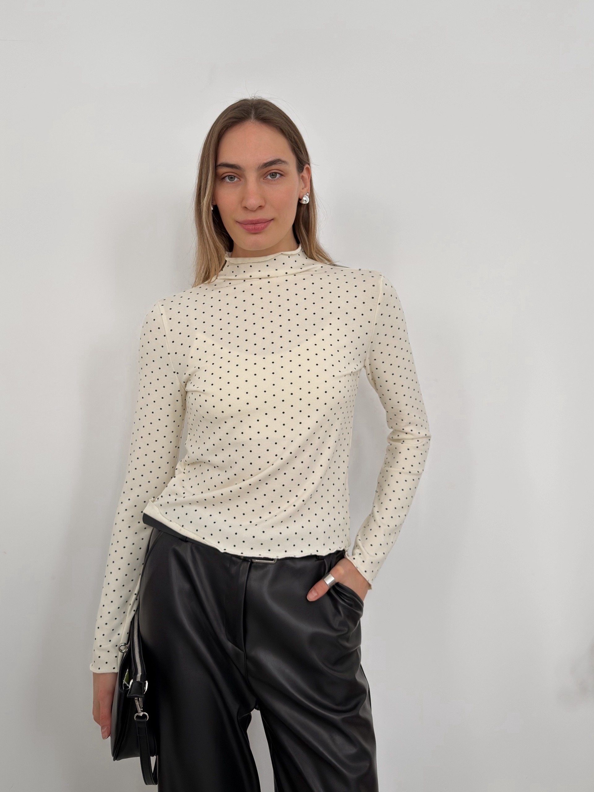 Кофточка Nuomi 852 в горошек