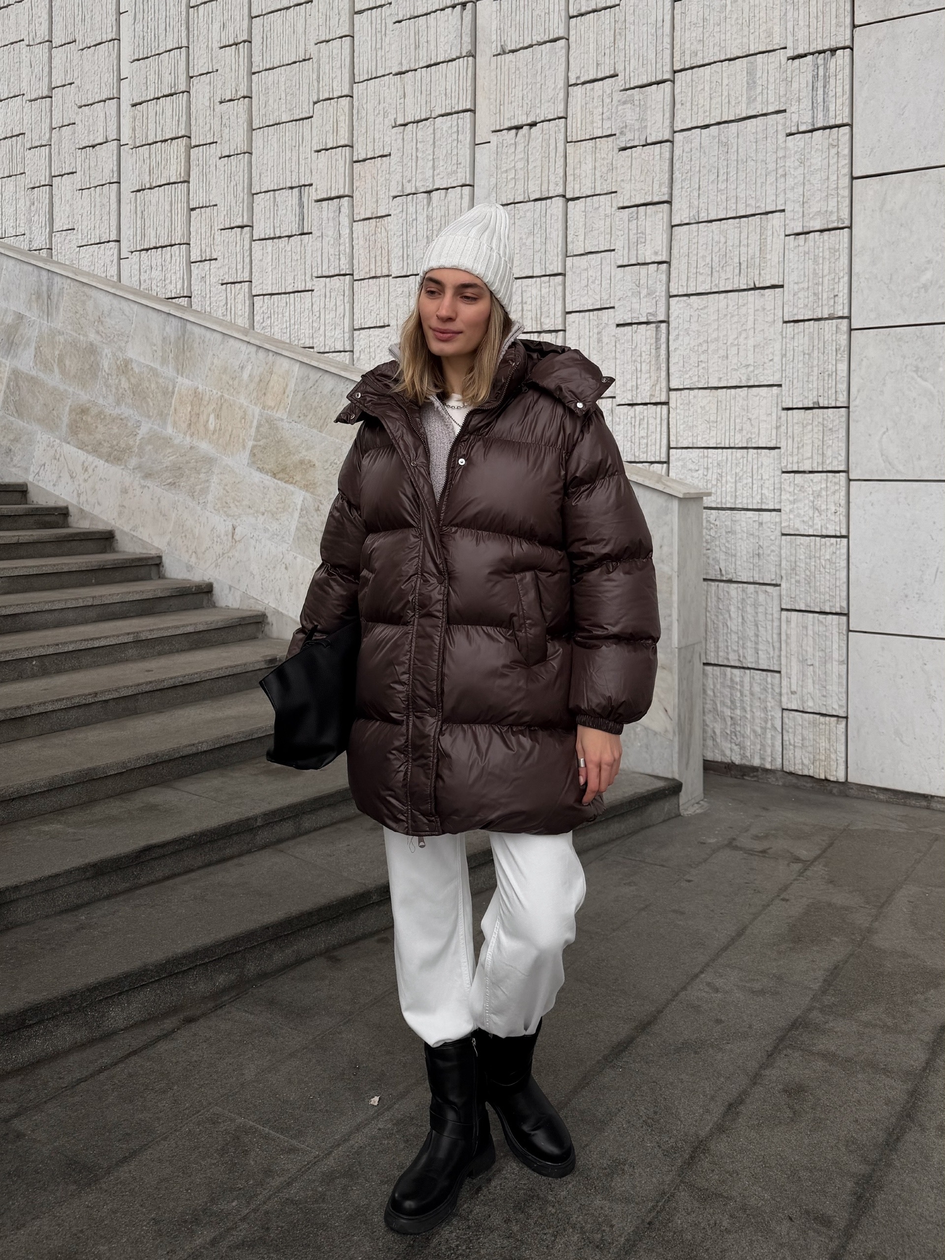 Куртка W5920 прямая средняя длина