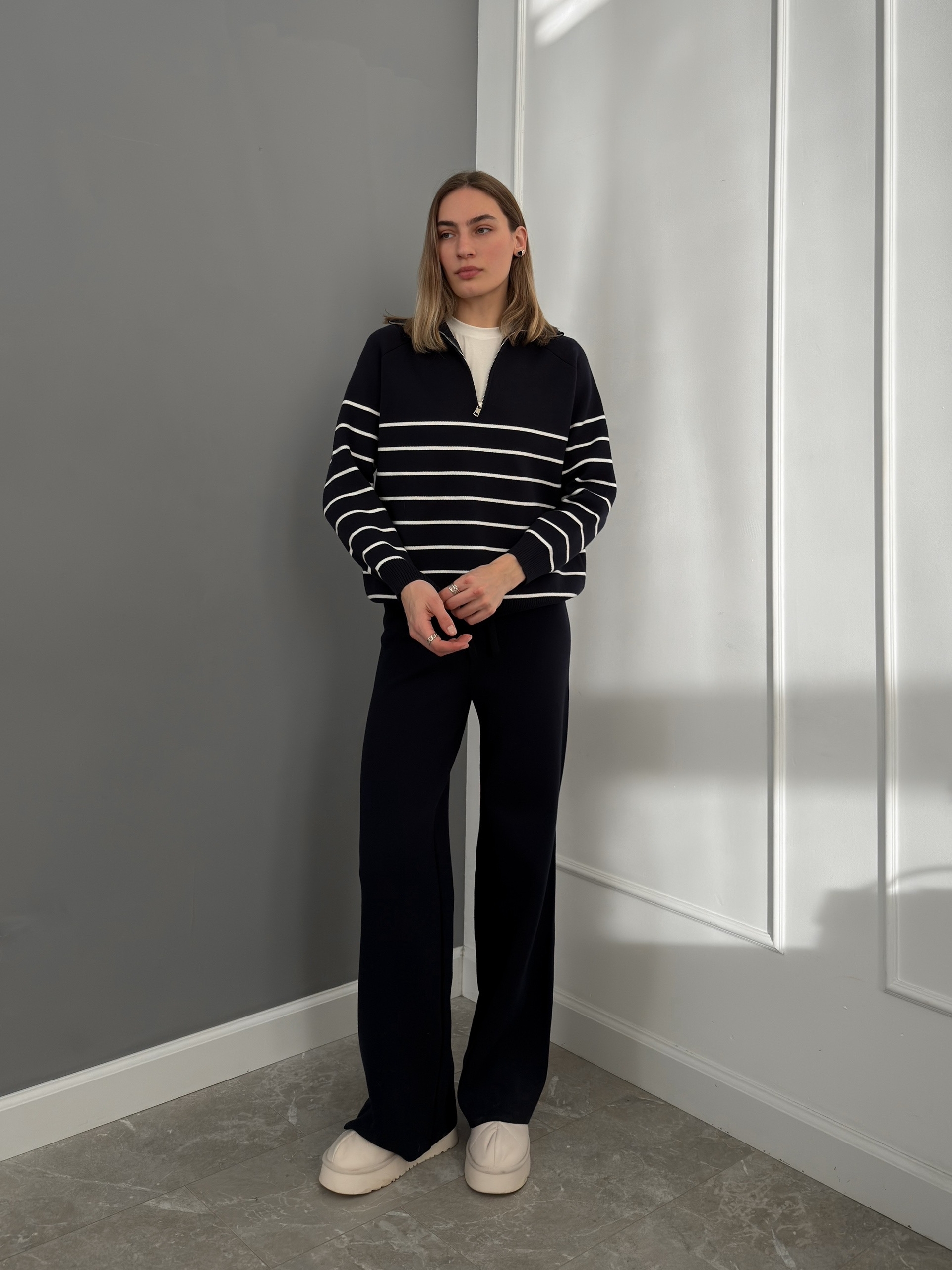 Костюм Korea 716 поло на замке в полоску+брюки