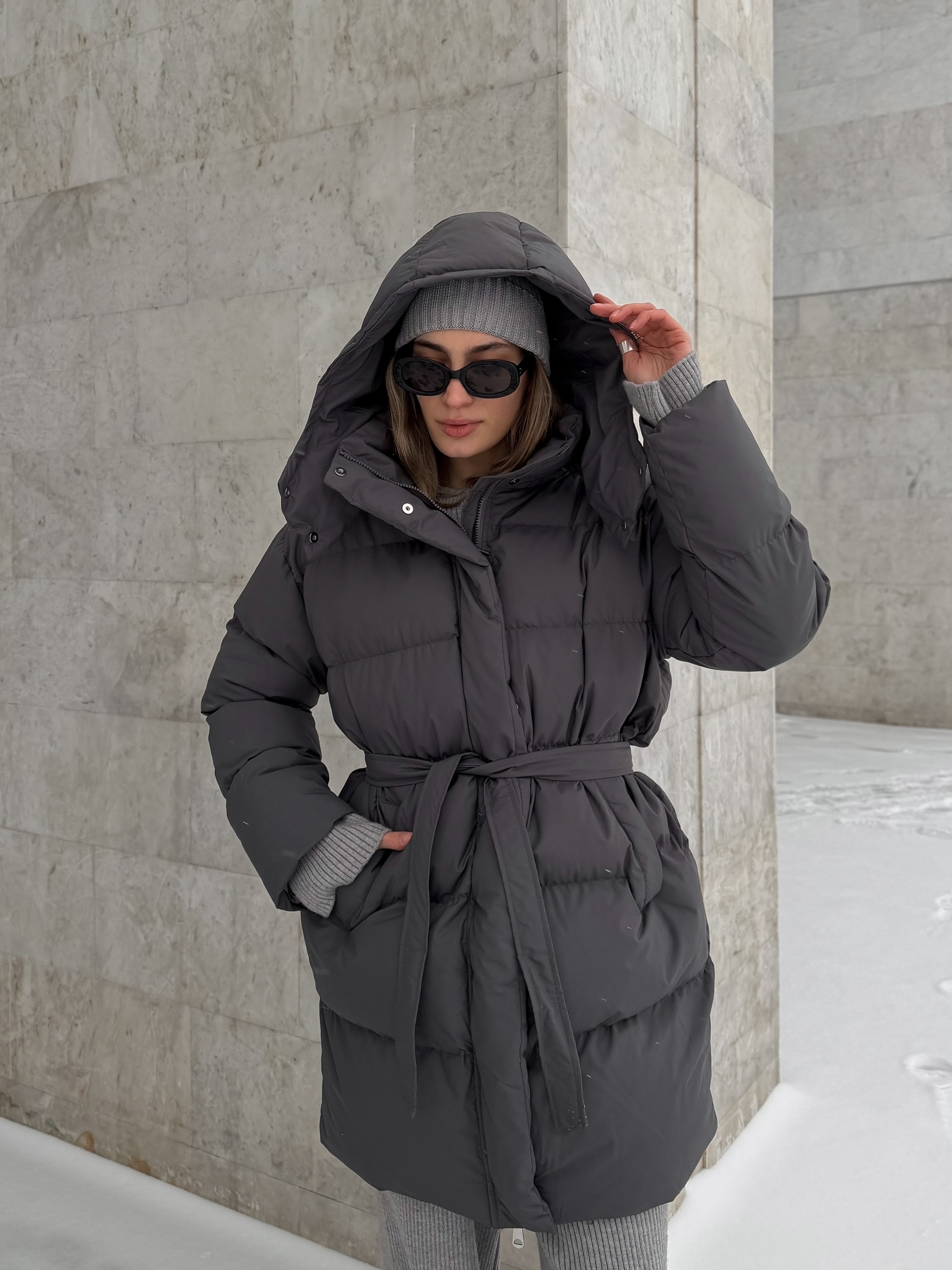 Куртка W638 средняя длина с поясом