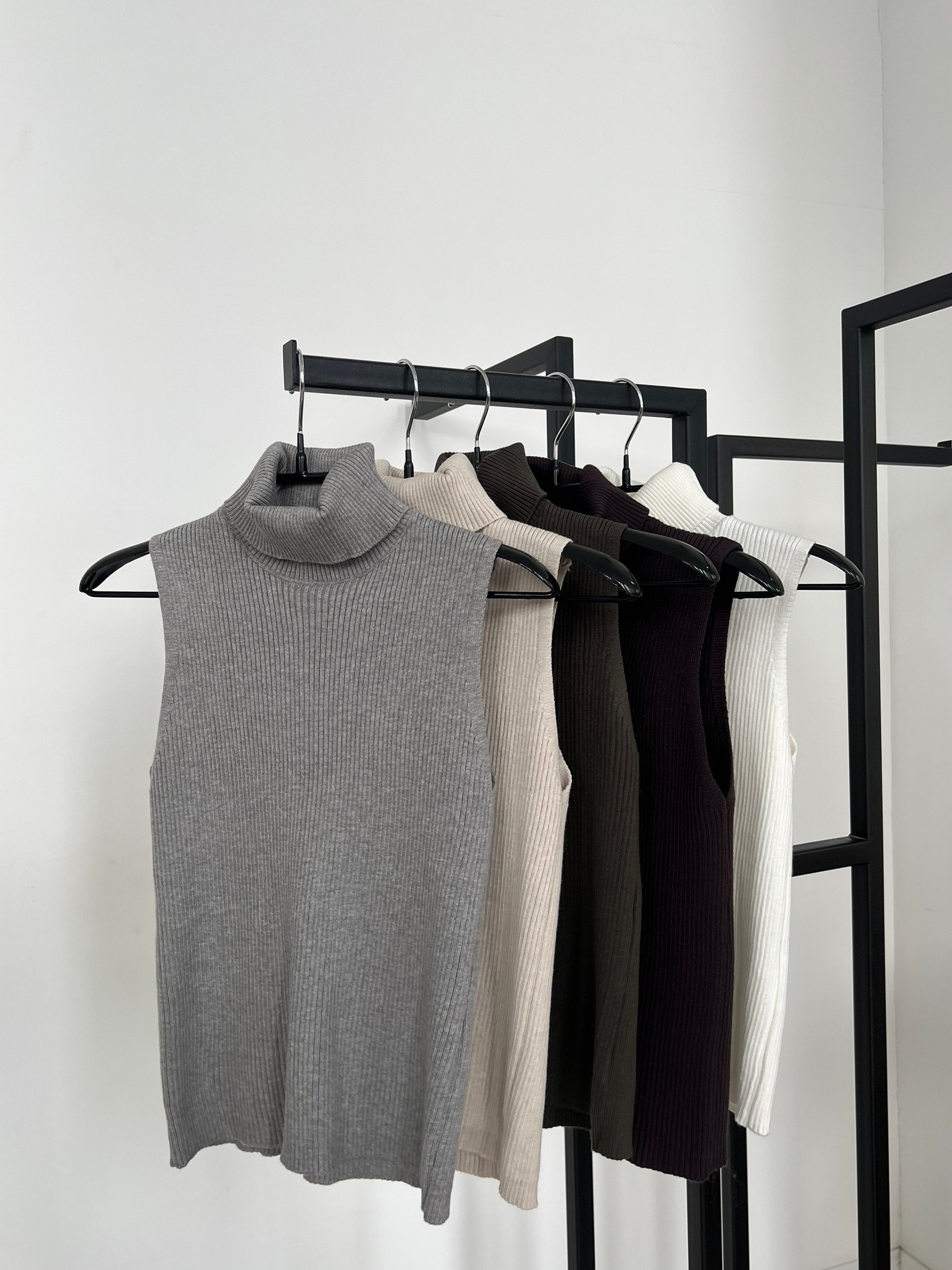 Майка Korea S2765 в рубчик с воротом