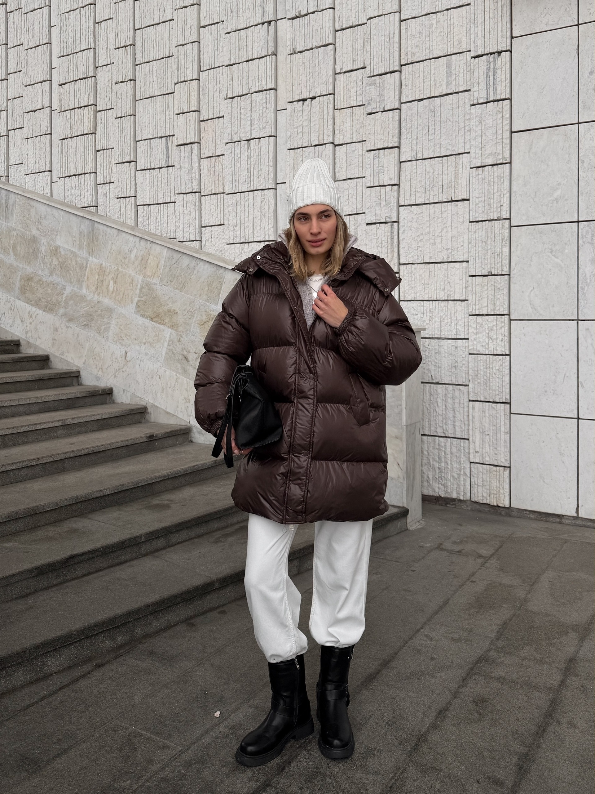 Куртка W5920 прямая средняя длина