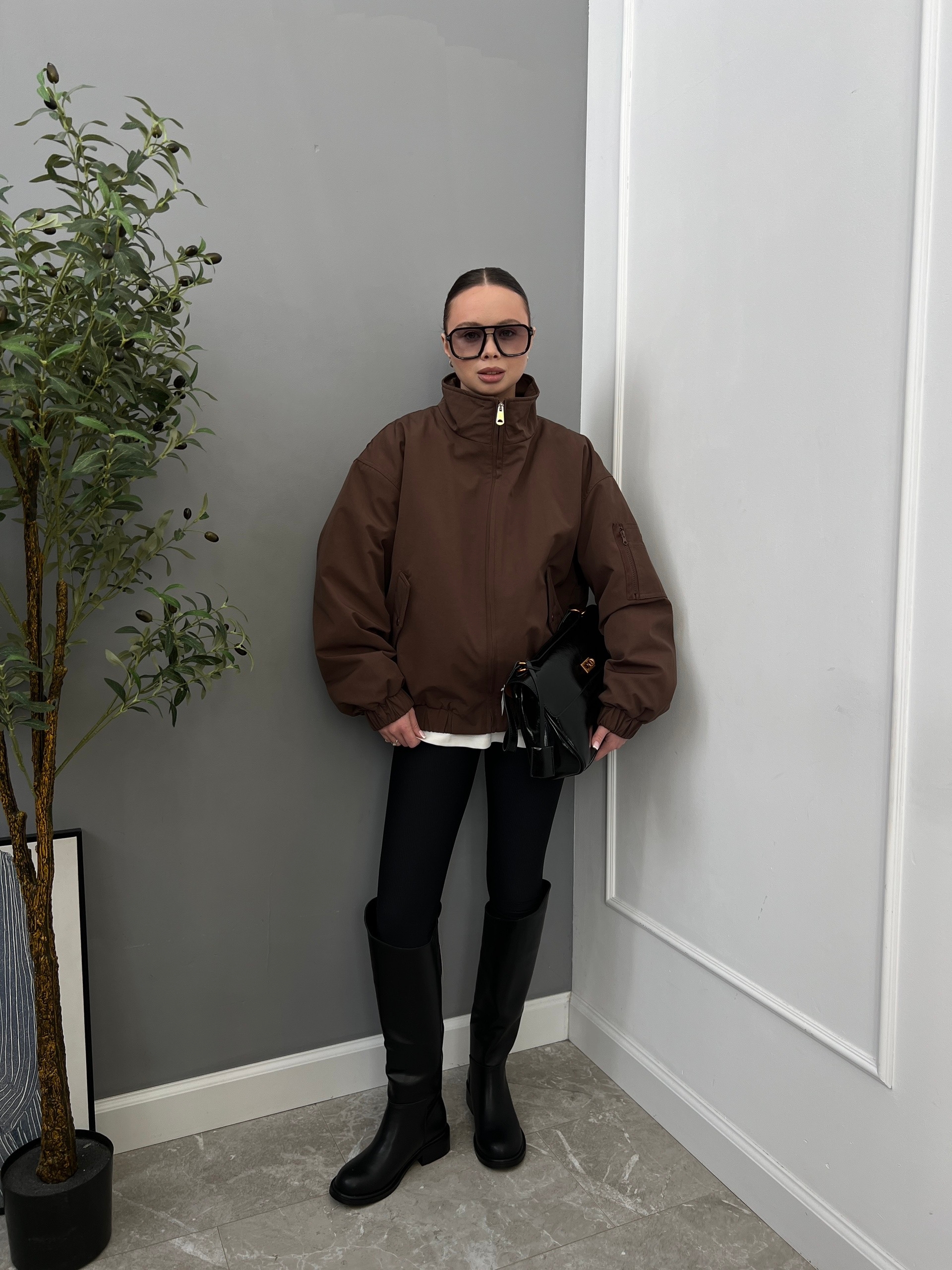 Бомбер W 667 кармашек на рукаве