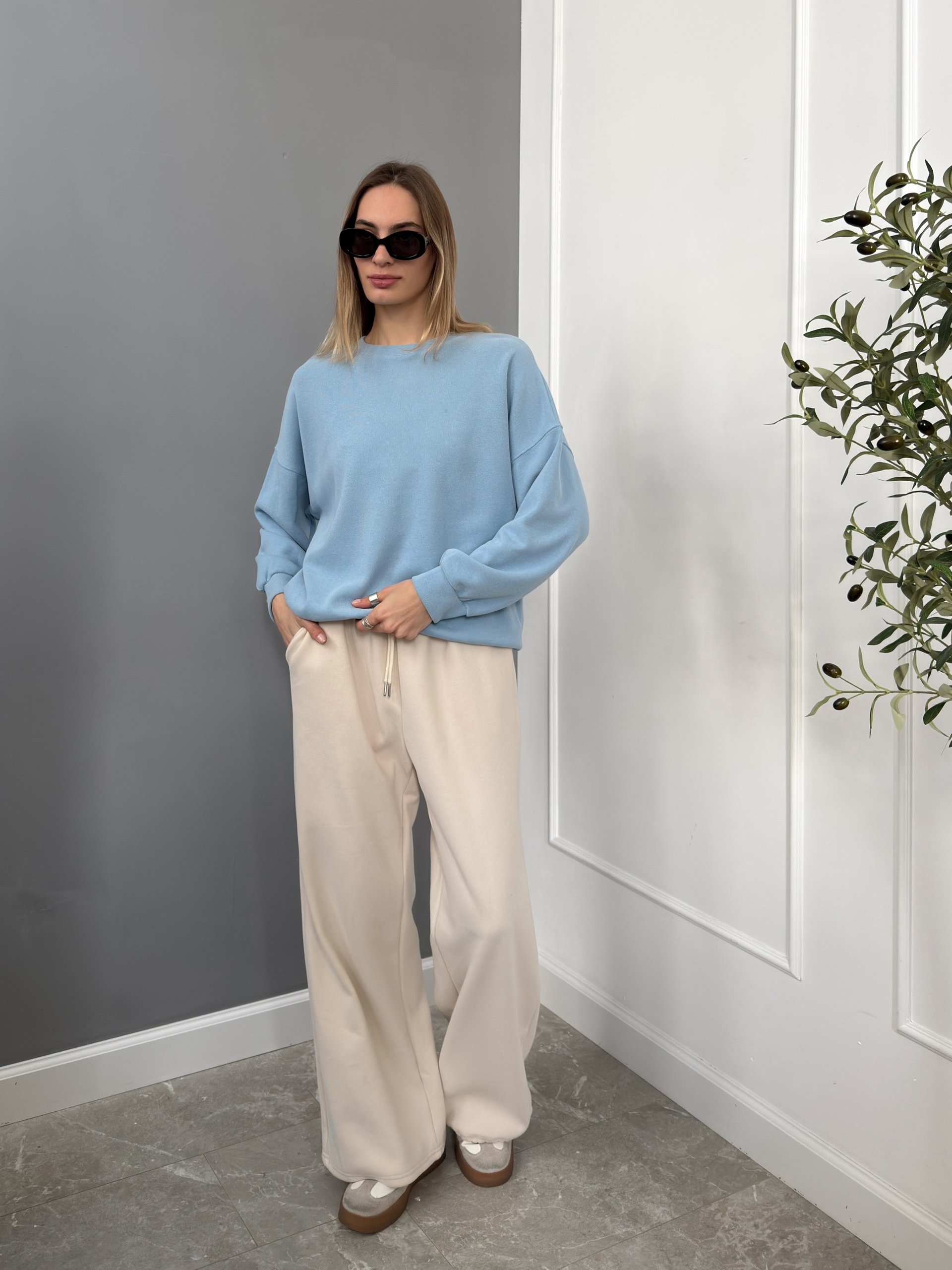 Свитшот YY 87648 базовый