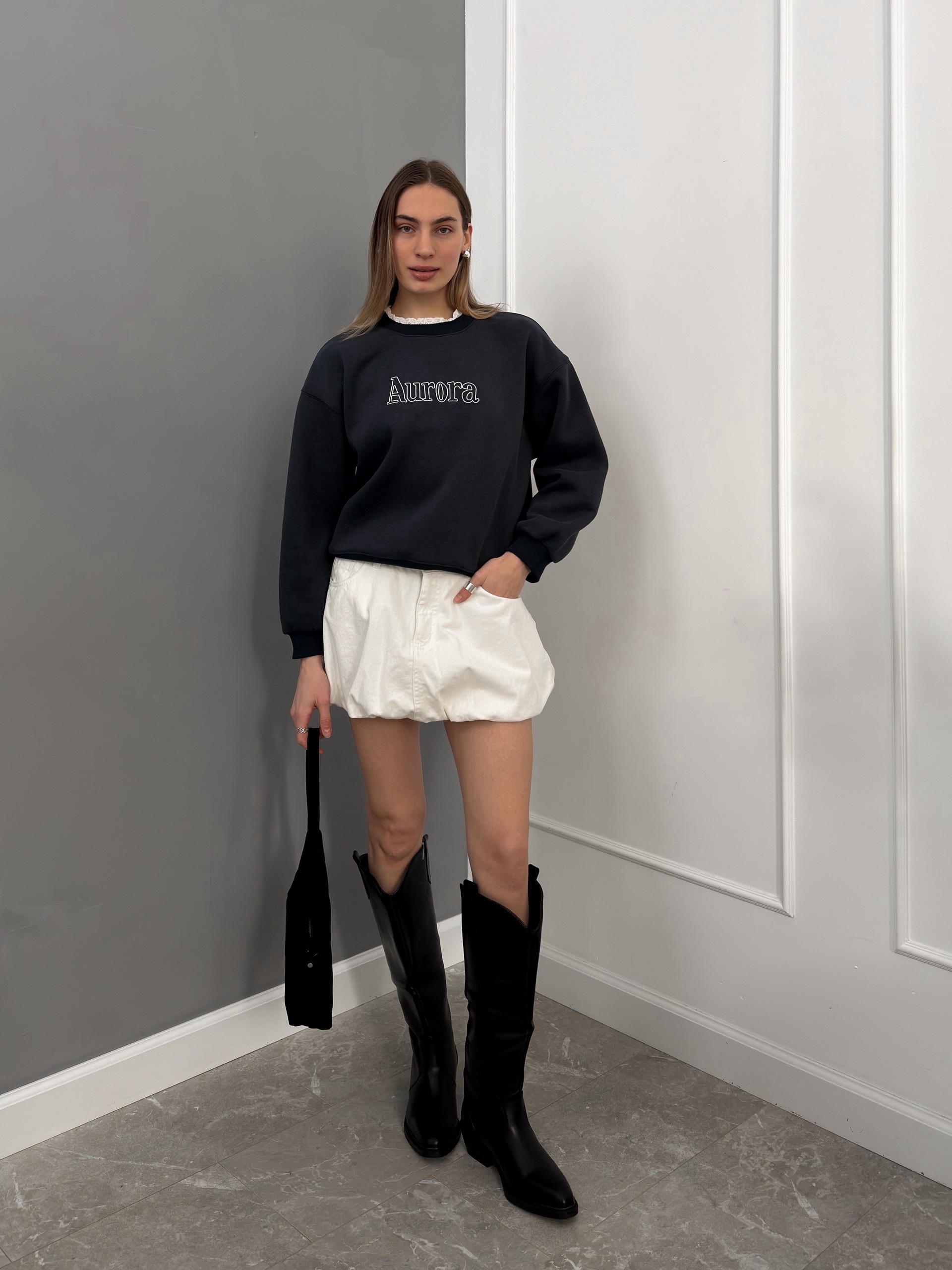 Свитшот 498 Aurora флис кружево на вороте