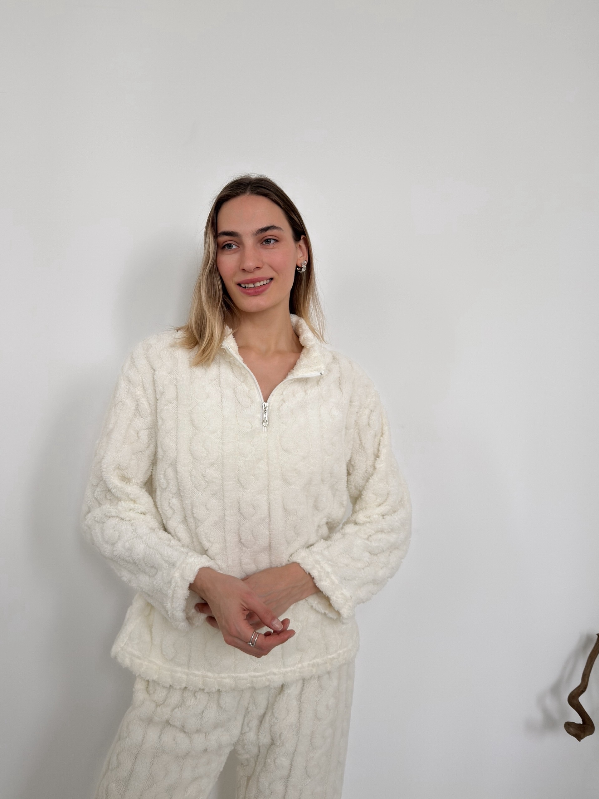 Костюм домашний пушистый кофта на замке