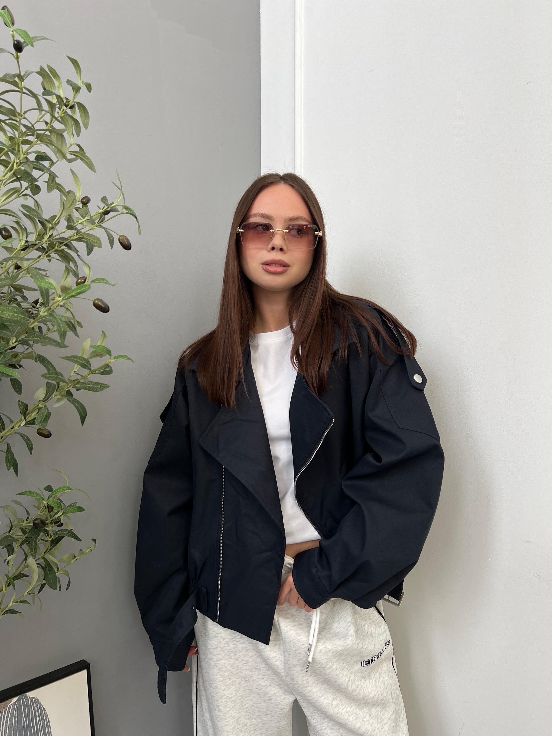 Бомбер QiaoYiDian 3063 молния с боку