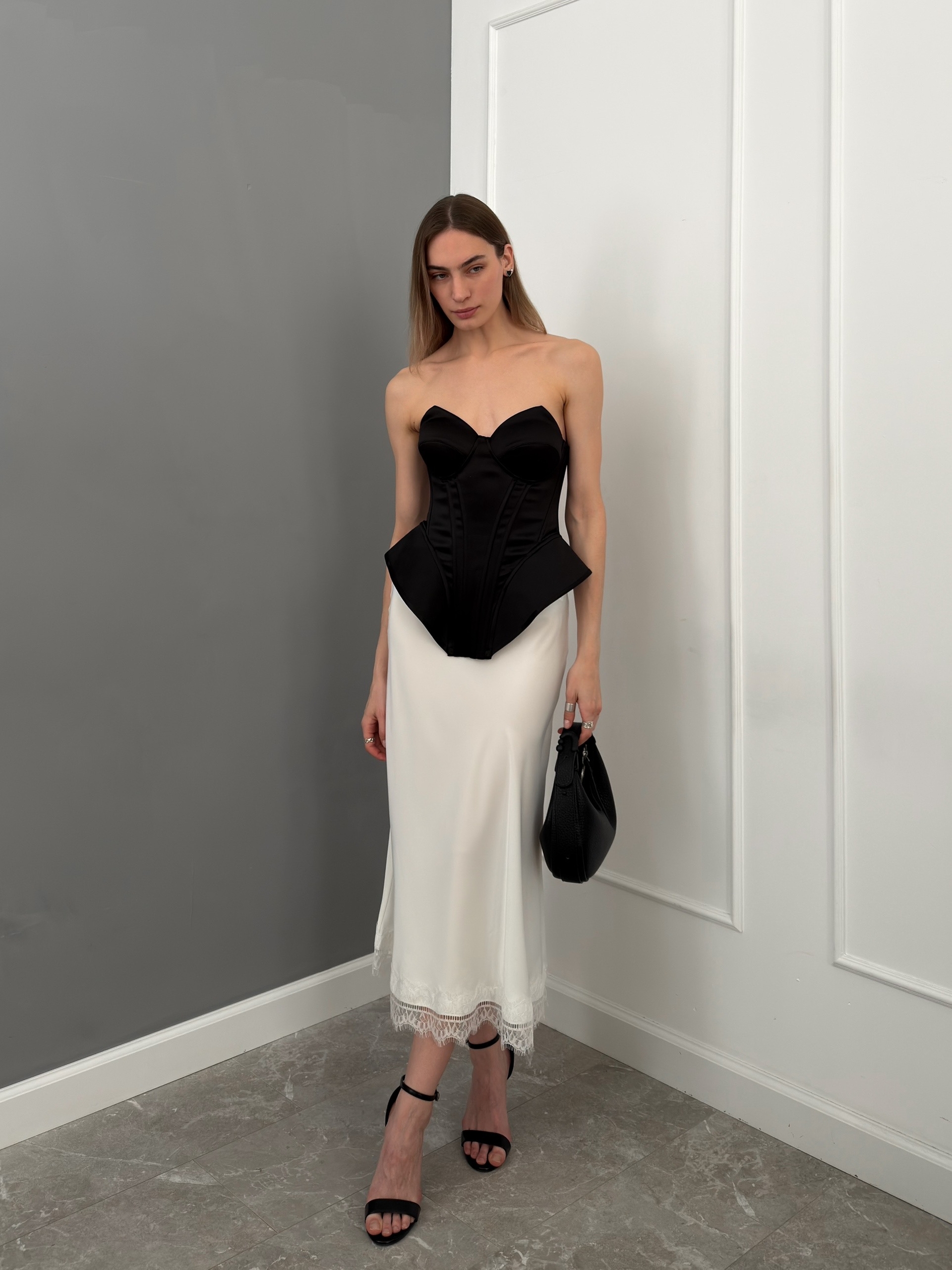 Корсет Utaa factory с чашечками