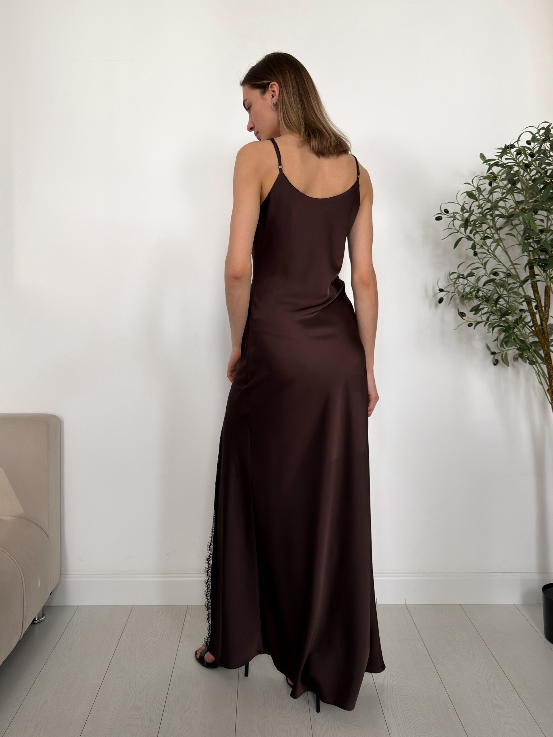 Платье Liza 145 на бретельках кружево