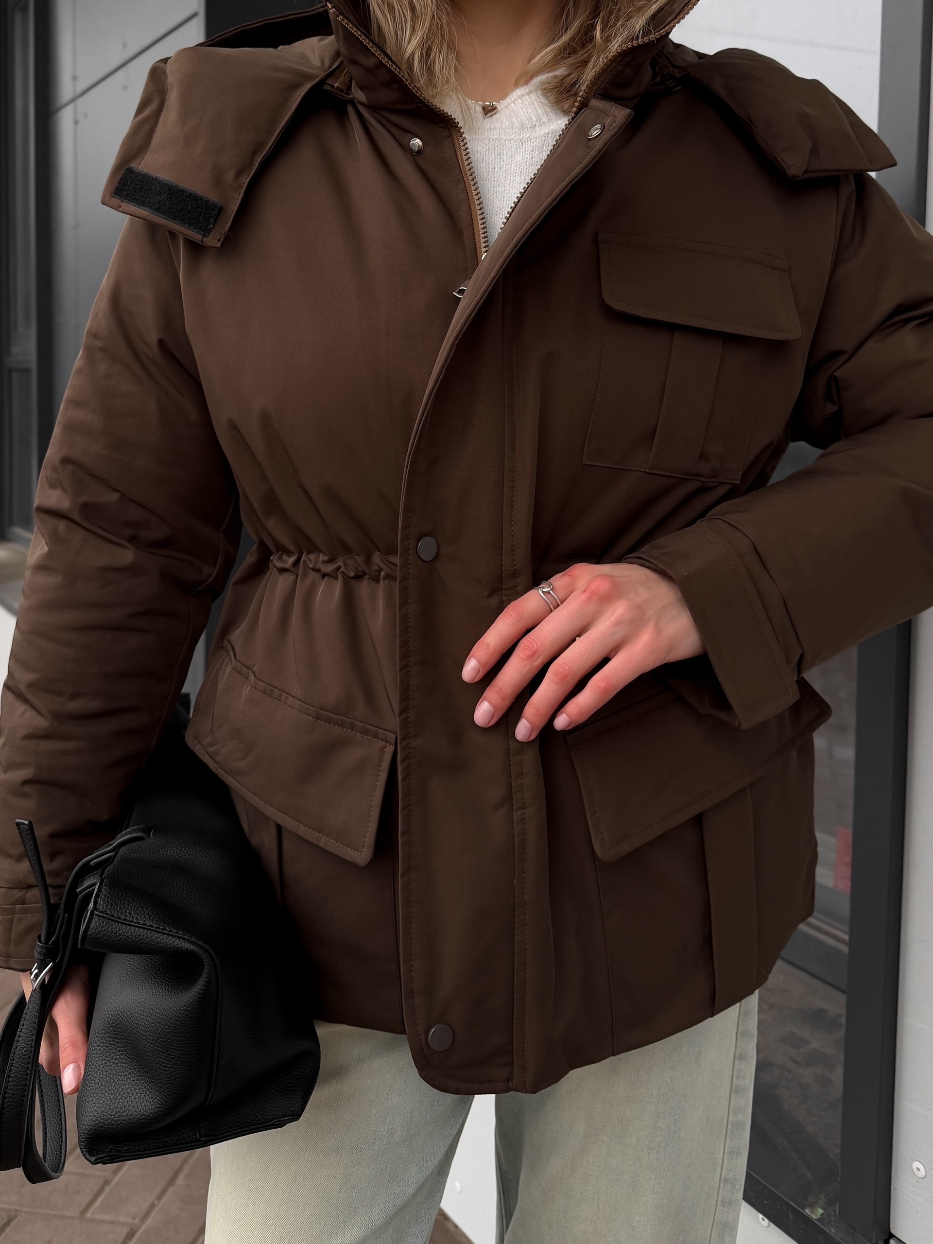 Куртка Base Girlie 1512 затяжки внутри